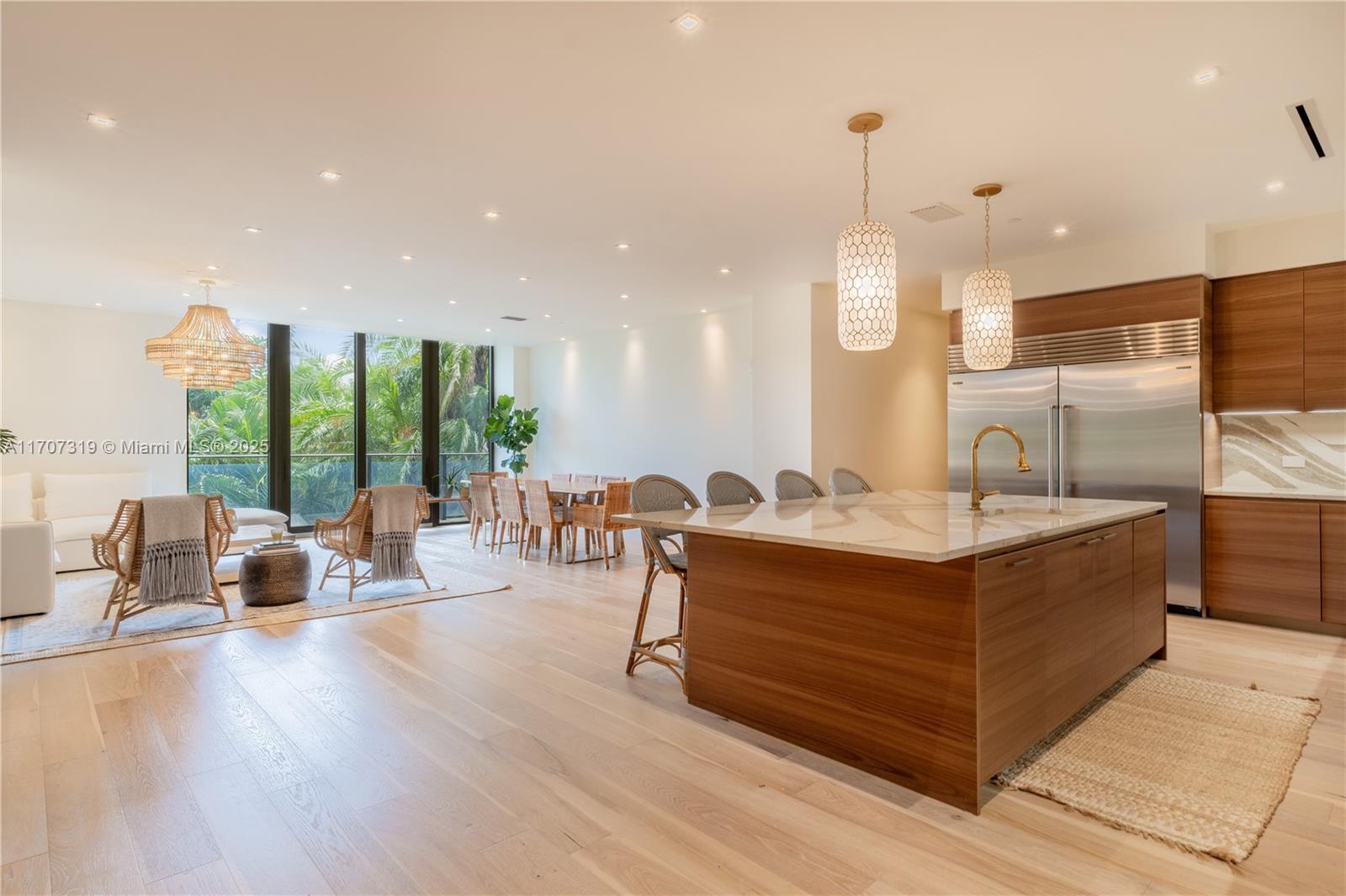 BRICKELLS FLAGLER - Residential