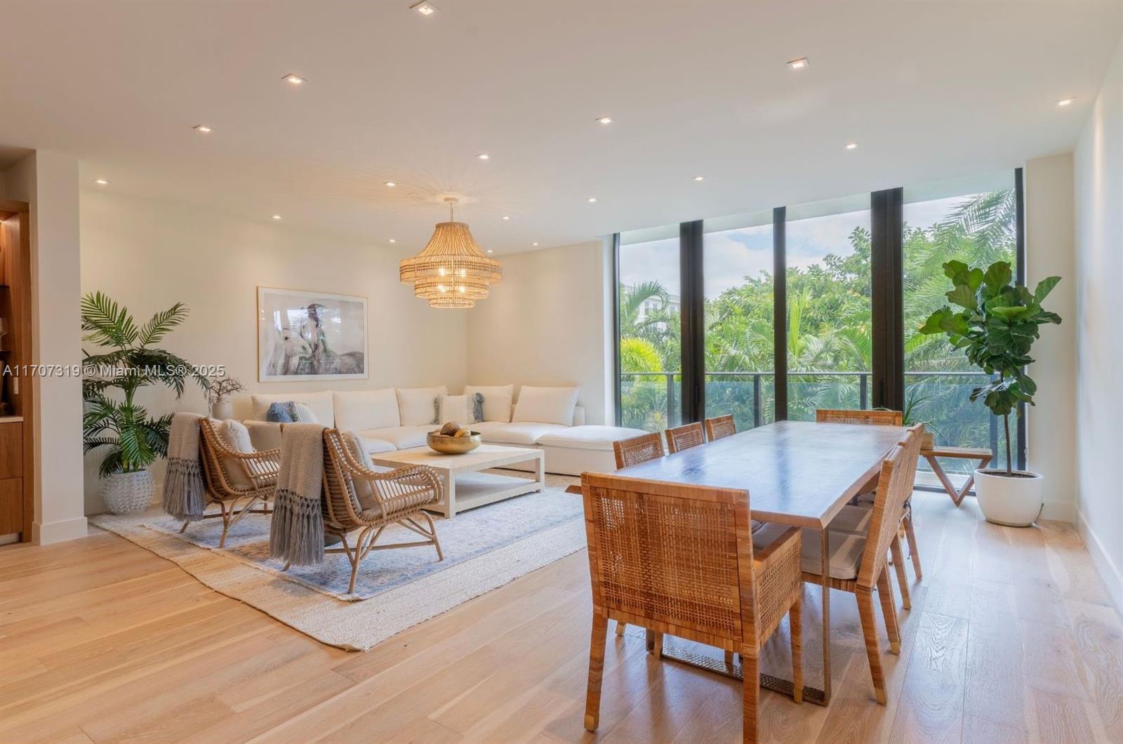 BRICKELLS FLAGLER - Residential