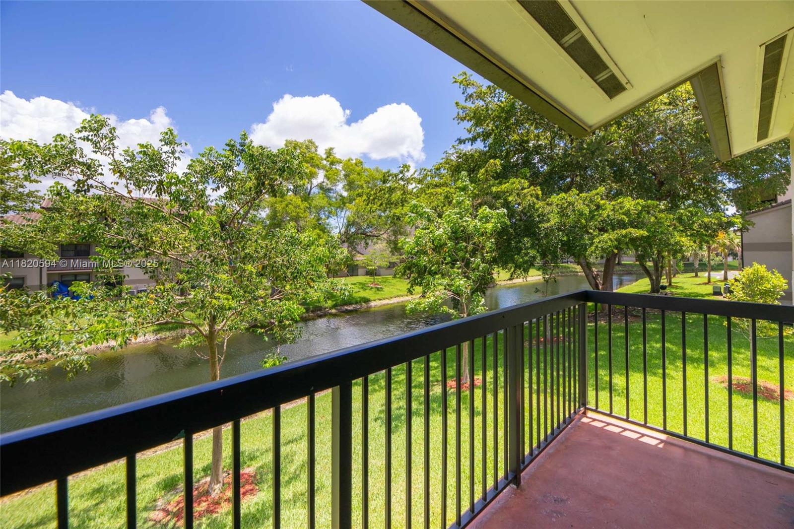 VILLAS DE VENEZIA CONDO - Residential