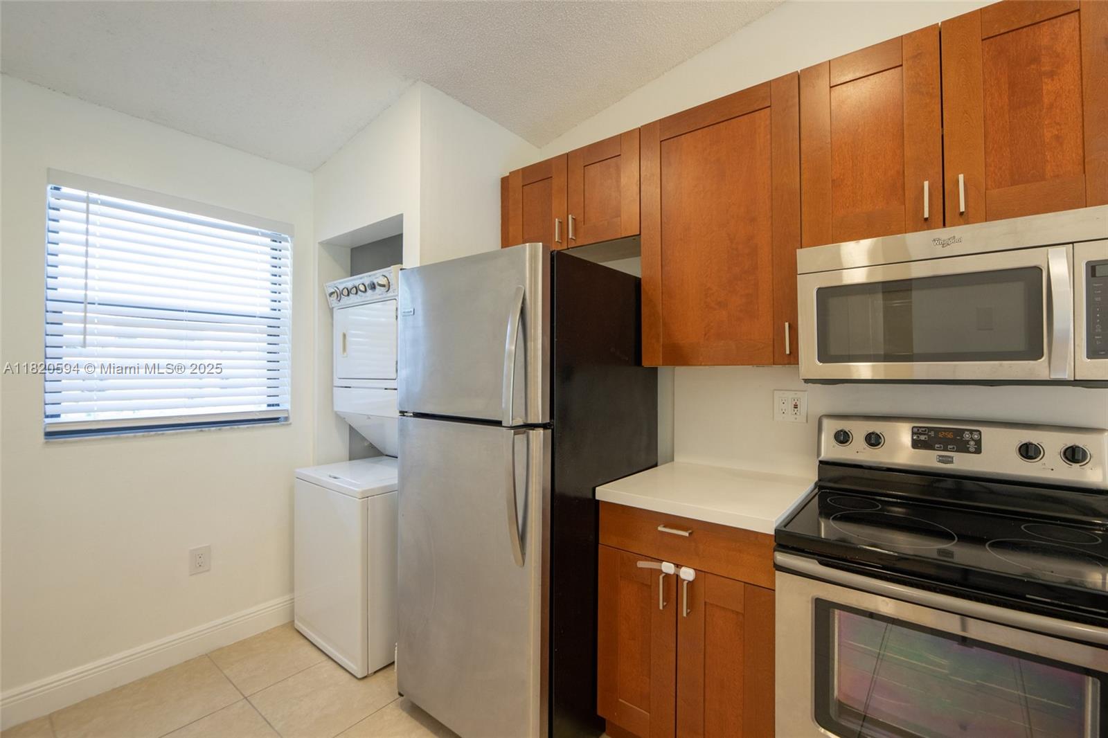 VILLAS DE VENEZIA CONDO - Residential