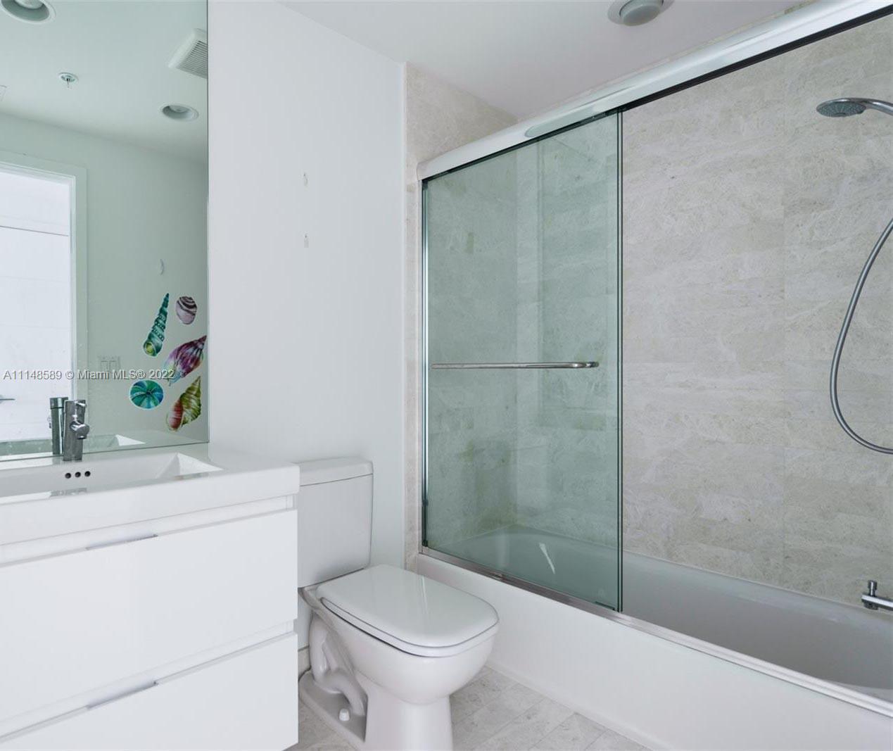 MARINA PALMS RESIDENCES S - Residential Lease