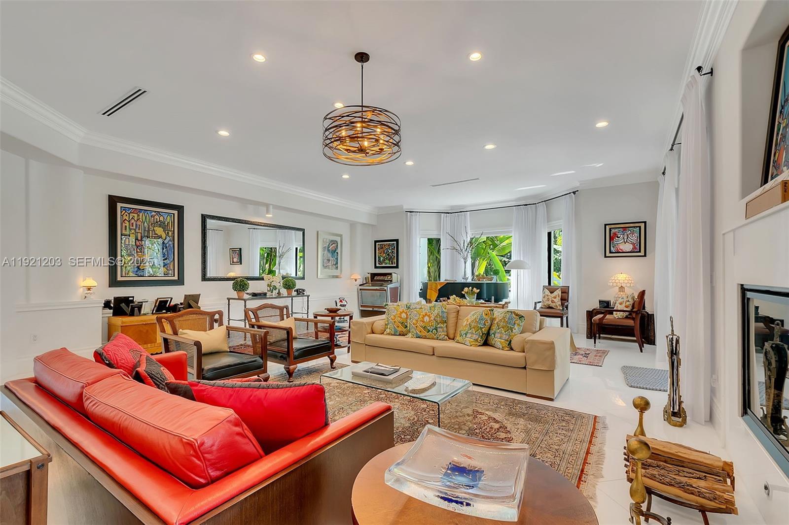 RADCLIFFE MANOR - Residential