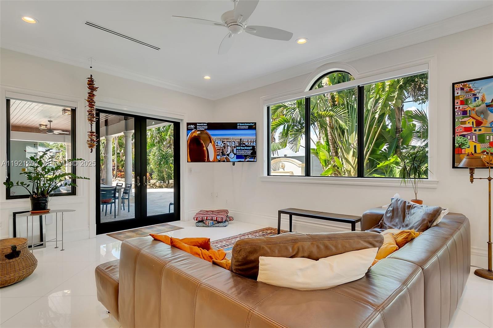 RADCLIFFE MANOR - Residential