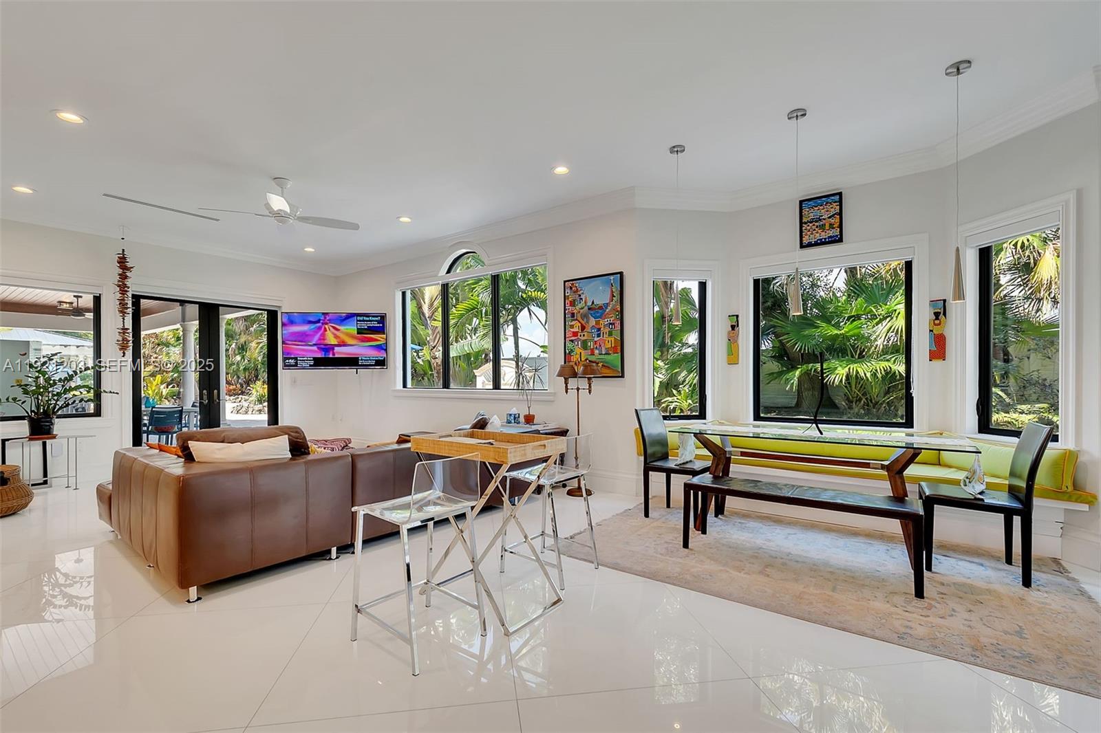 RADCLIFFE MANOR - Residential