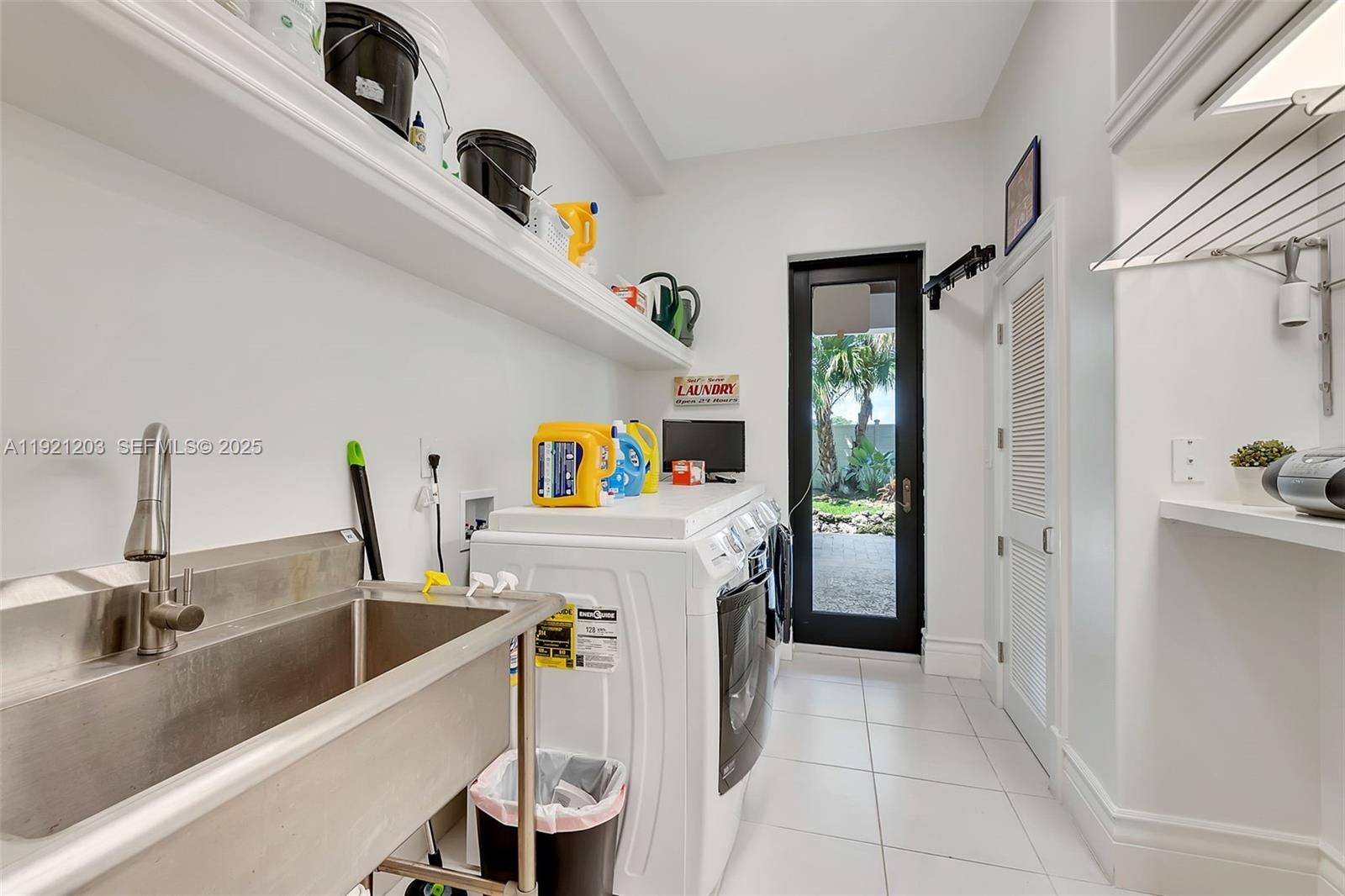 RADCLIFFE MANOR - Residential