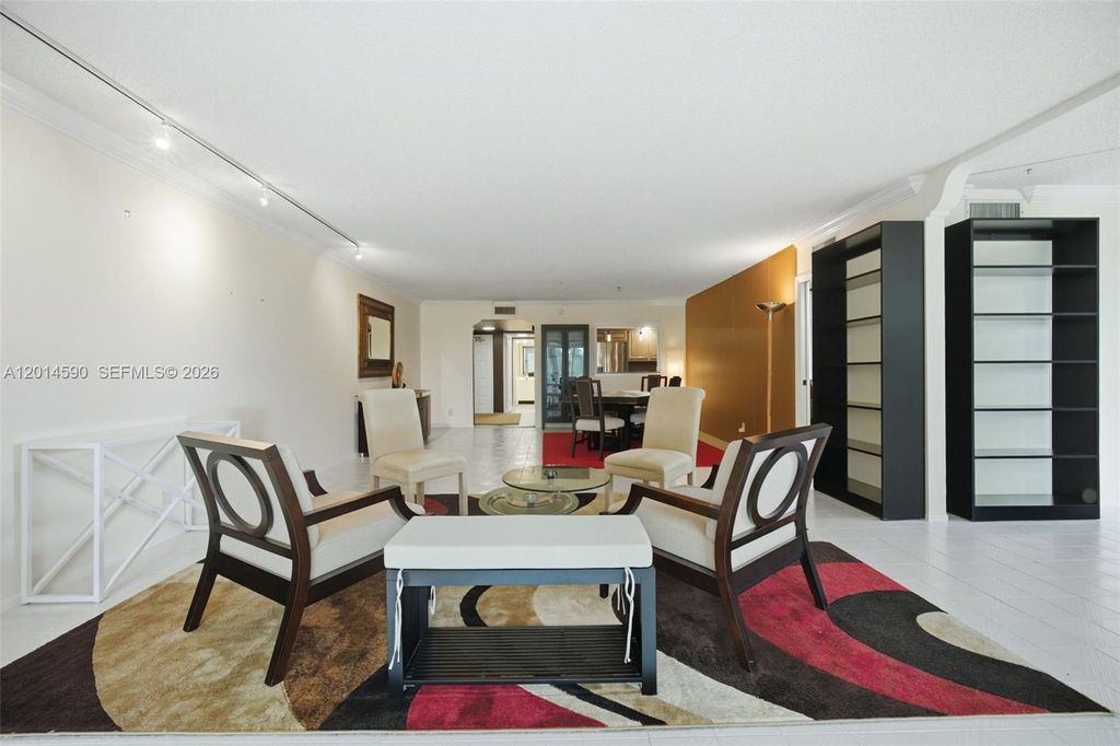 Photo of 821 Cypress Blvd #307, Pompano Beach, FL 33069 (MLS # A12014590)