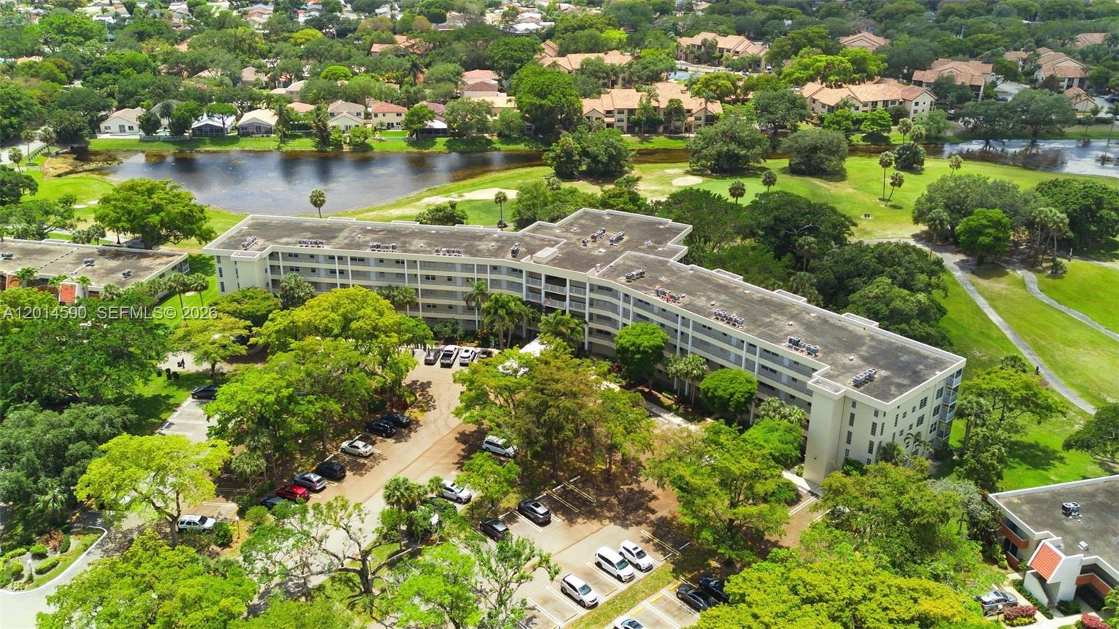 NO 99 PALM-AIRE COUNTRY C - Residential