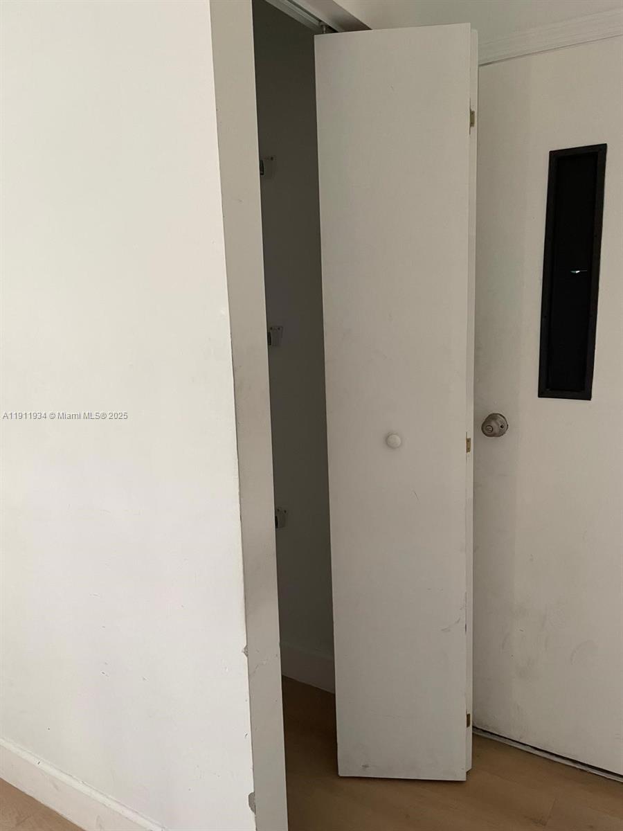 GATEWAY WEST CONDO - Residential Lease