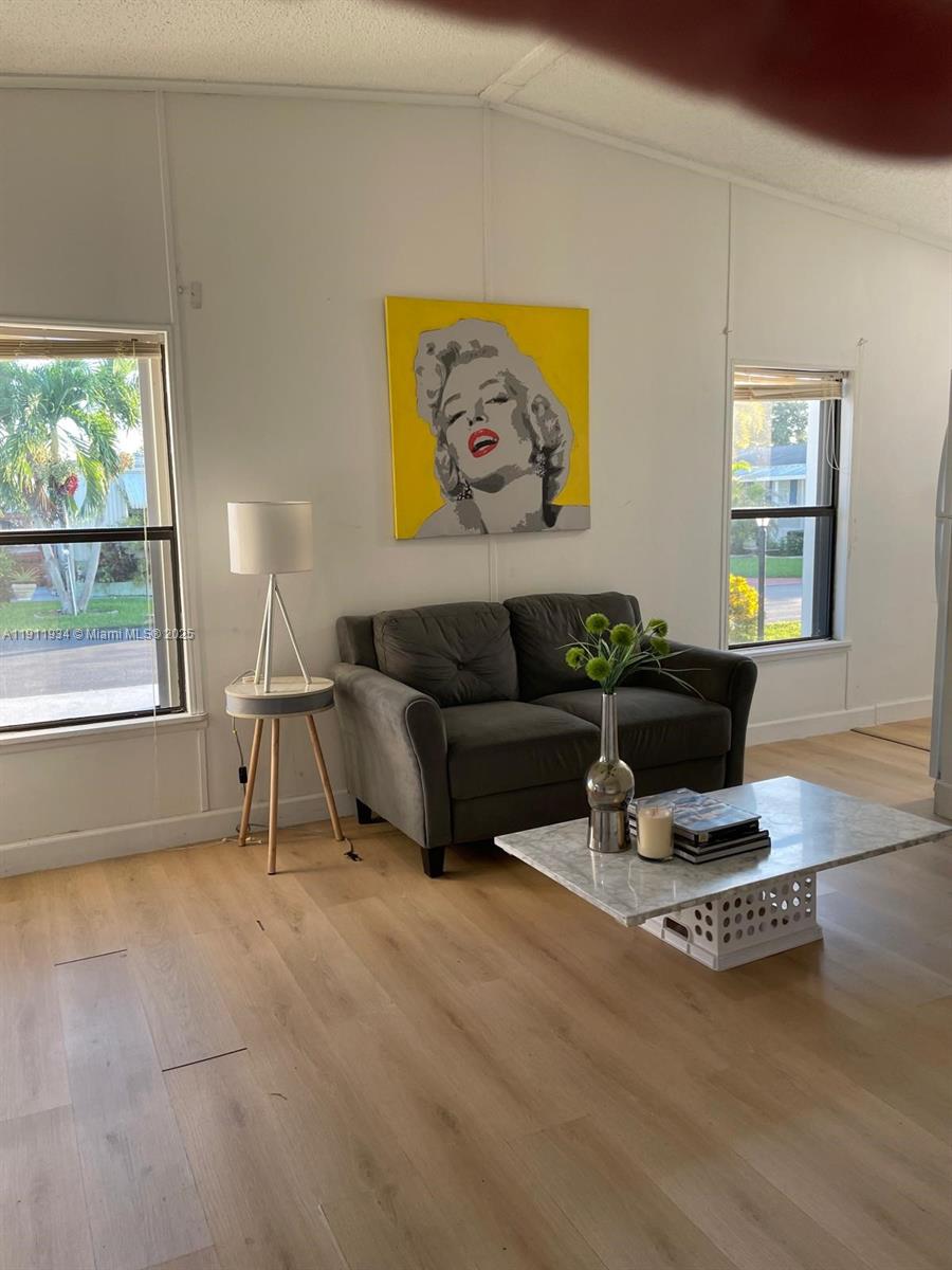 GATEWAY WEST CONDO - Residential Lease