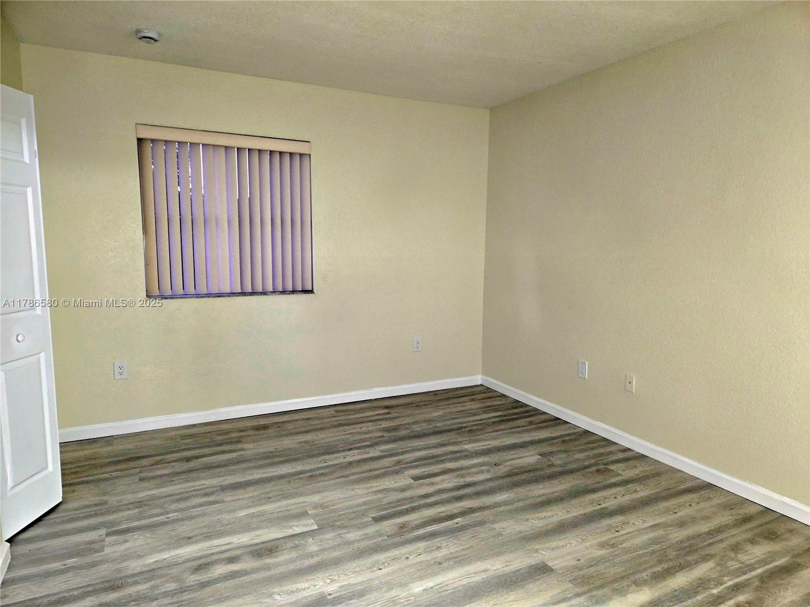 Rental Property at 17331 7 Ave 107, Miami Gardens, Broward County, Florida - Bedrooms: 2 
Bathrooms: 3  - $2,100 MO.