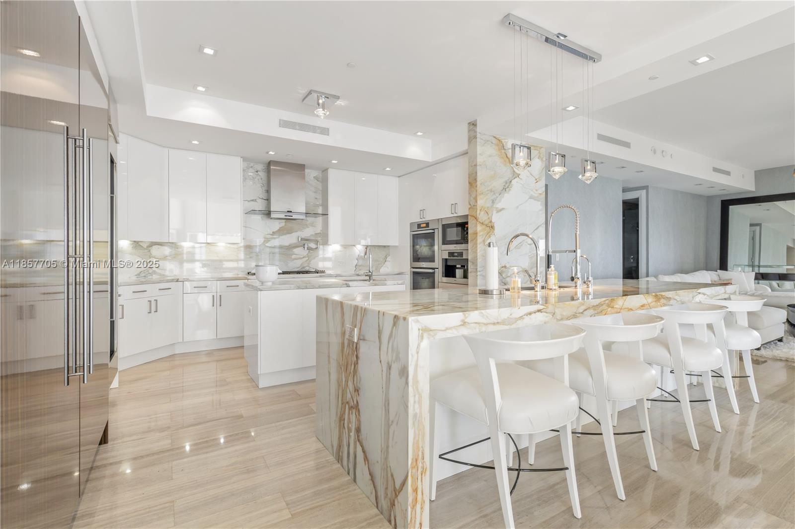 Mansions at Acqualina - Residential