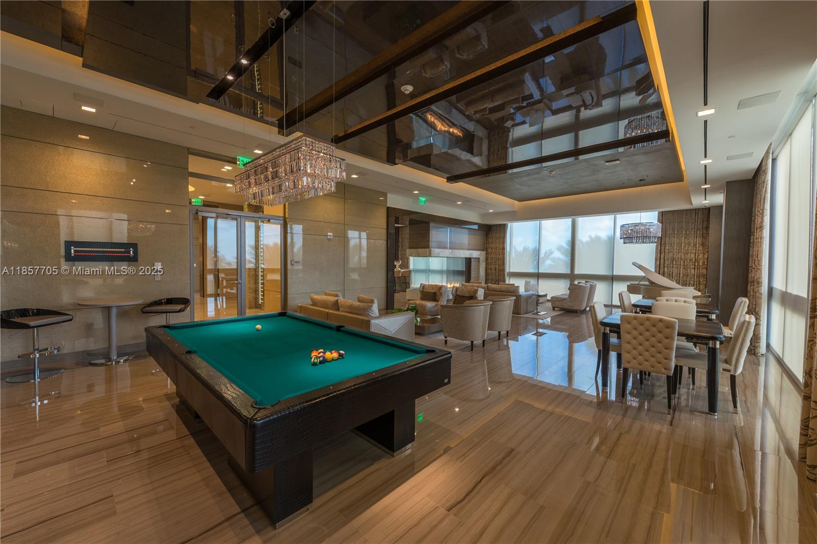 Mansions at Acqualina - Residential