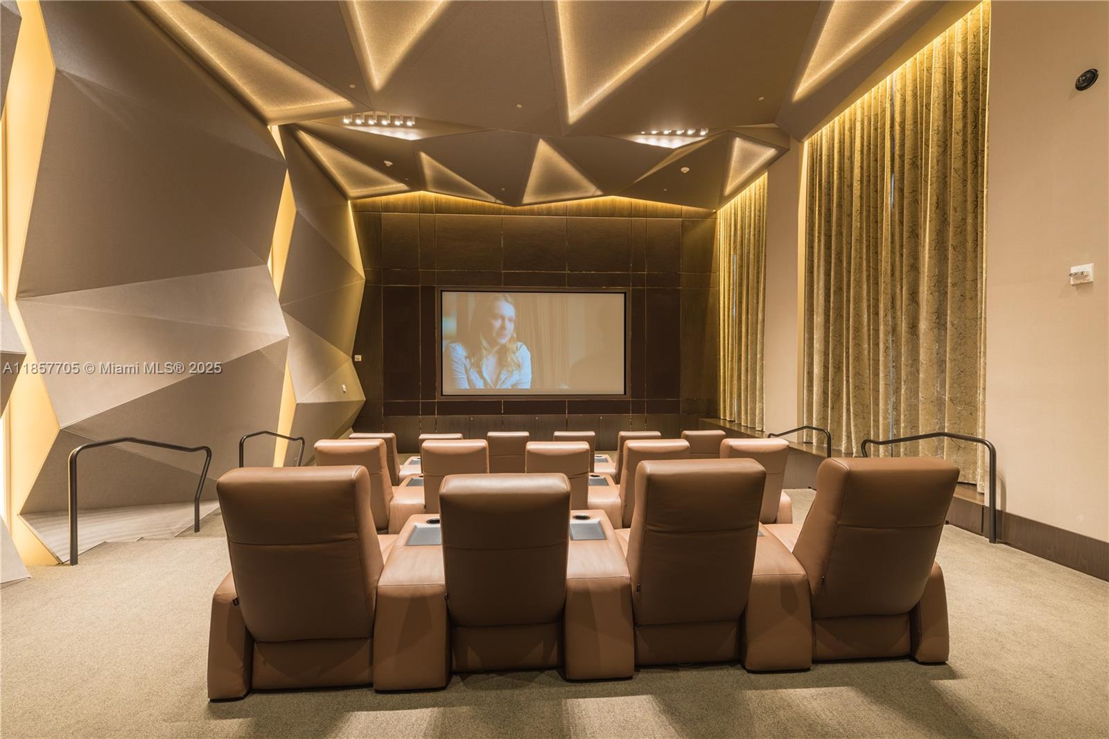 Mansions at Acqualina - Residential