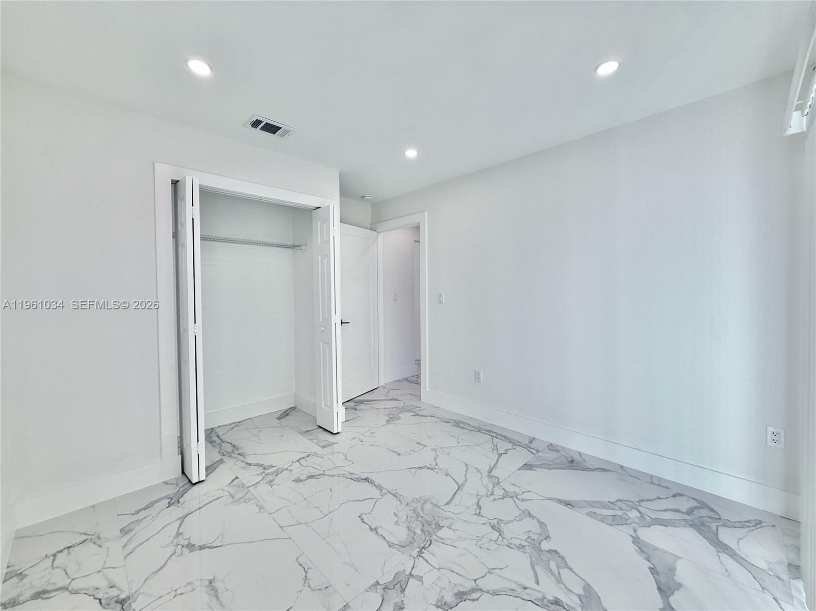 MED GARDENS SEC 2 - Residential