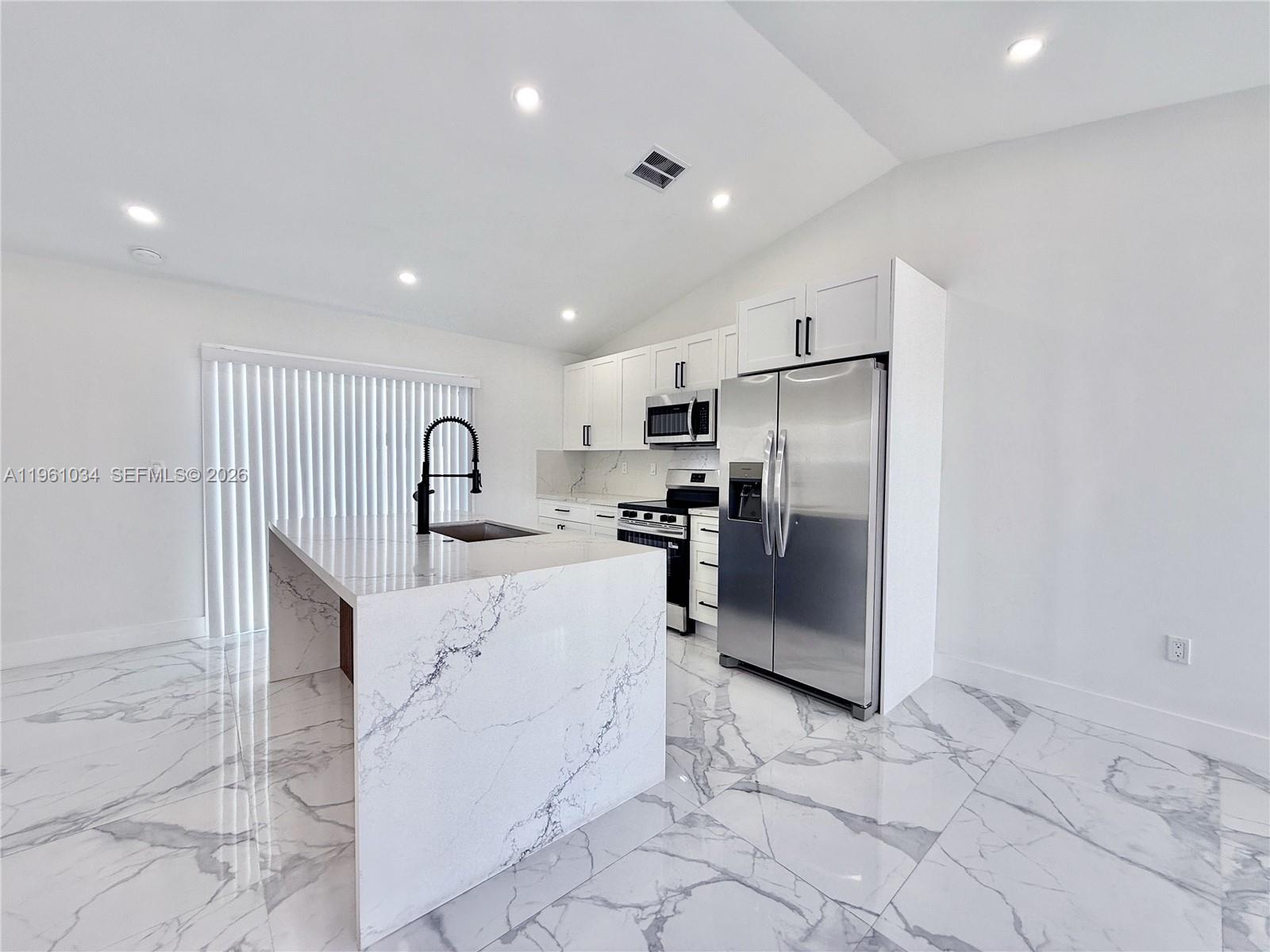 MED GARDENS SEC 2 - Residential