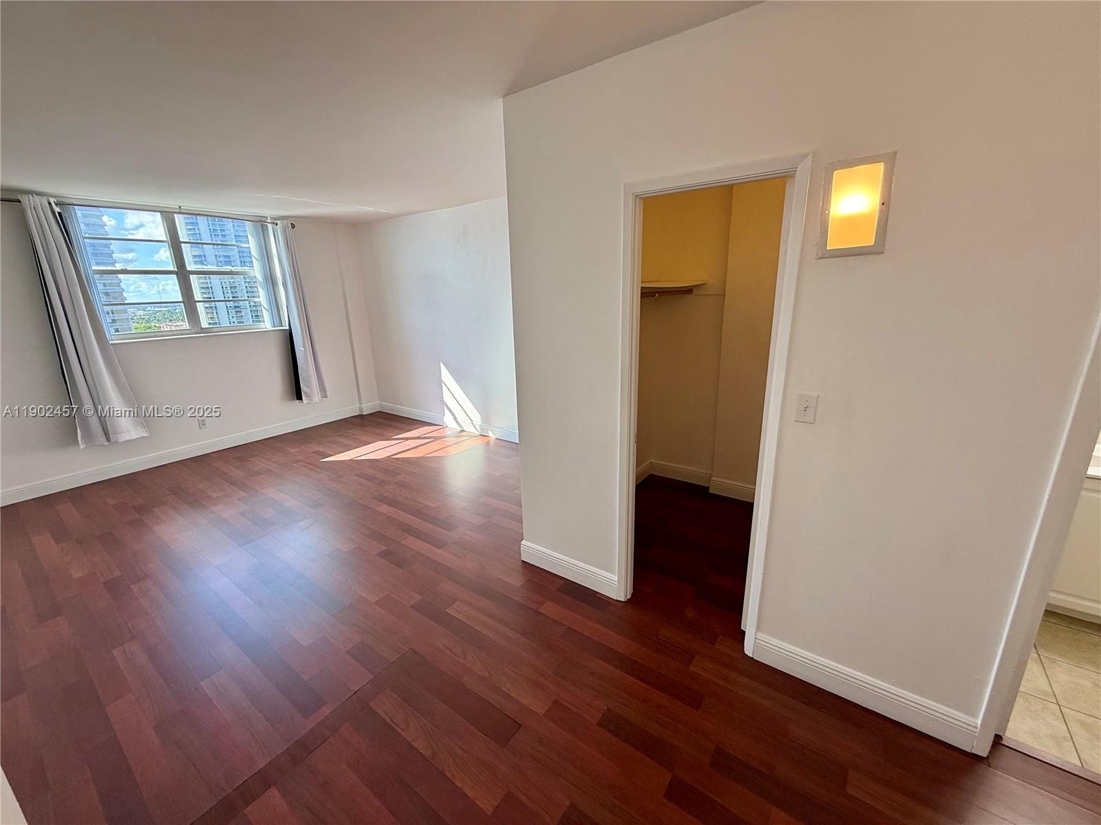 OCEANVIEW BUILDING A COND - Residential Lease