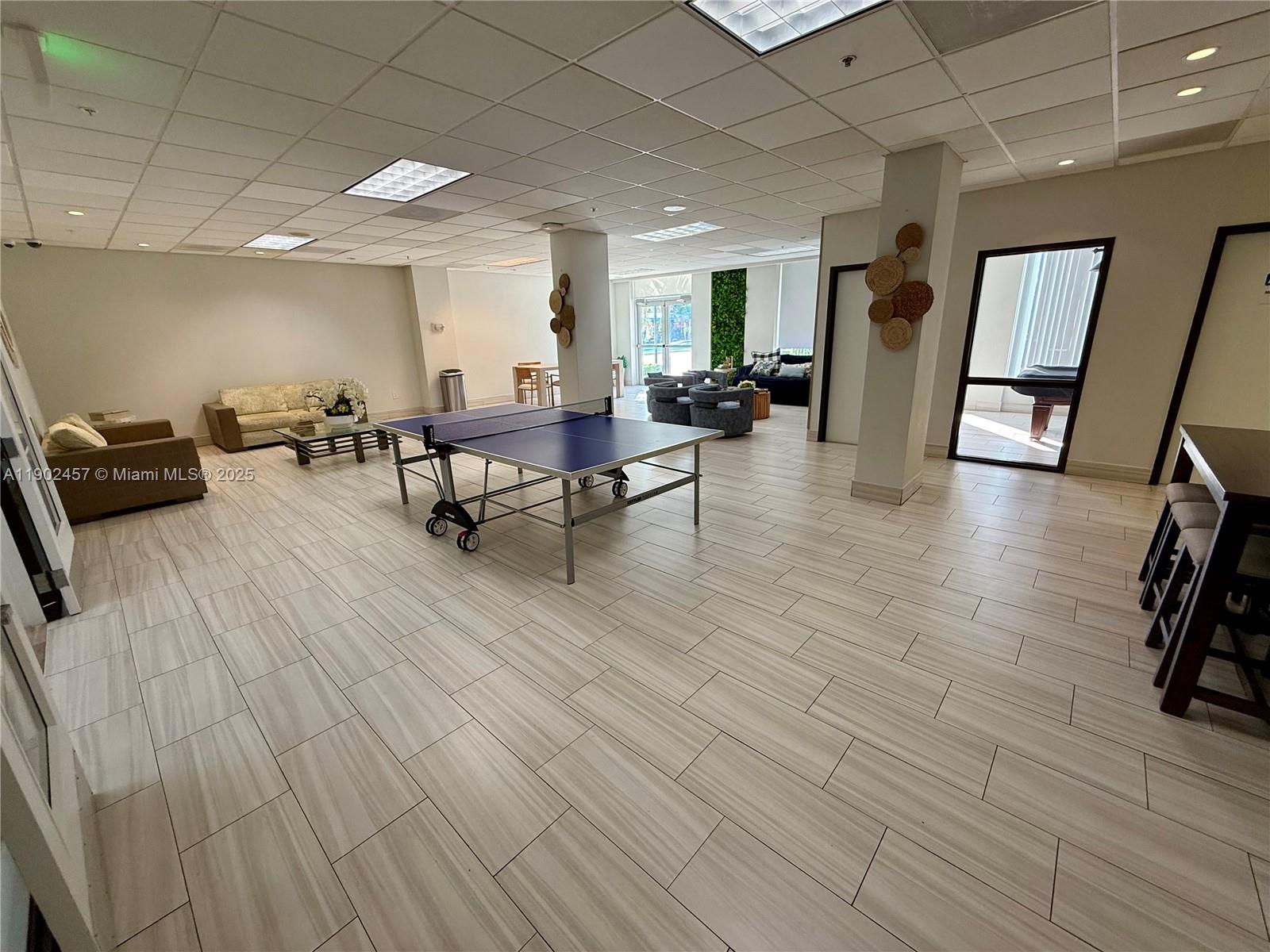 OCEANVIEW BUILDING A COND - Residential Lease