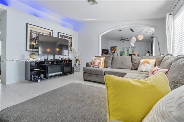 OLYMPIA & YORK RESIDENTIA - Residential
