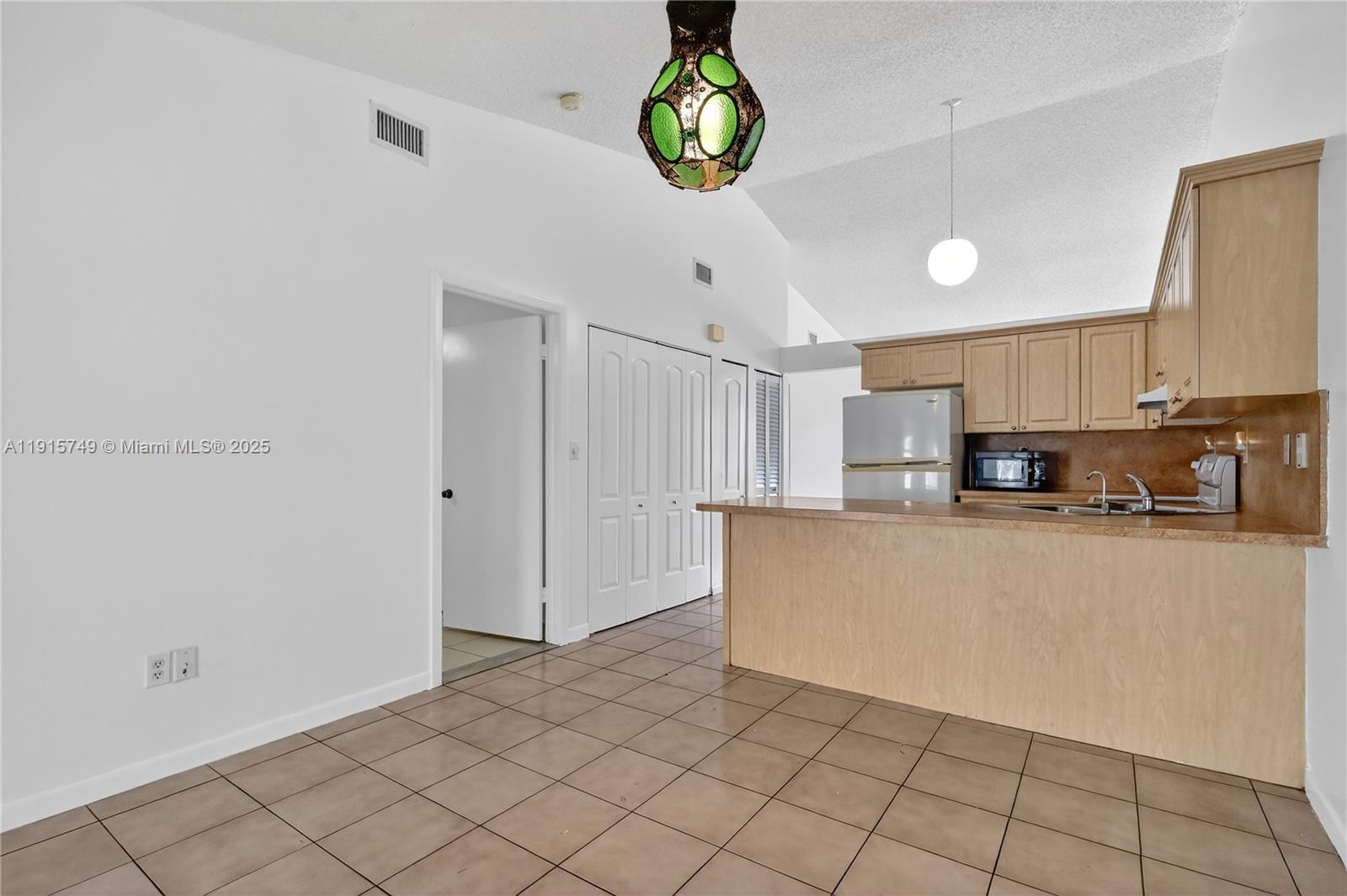 ALAMEDA BY THE LAKE - Residential Lease