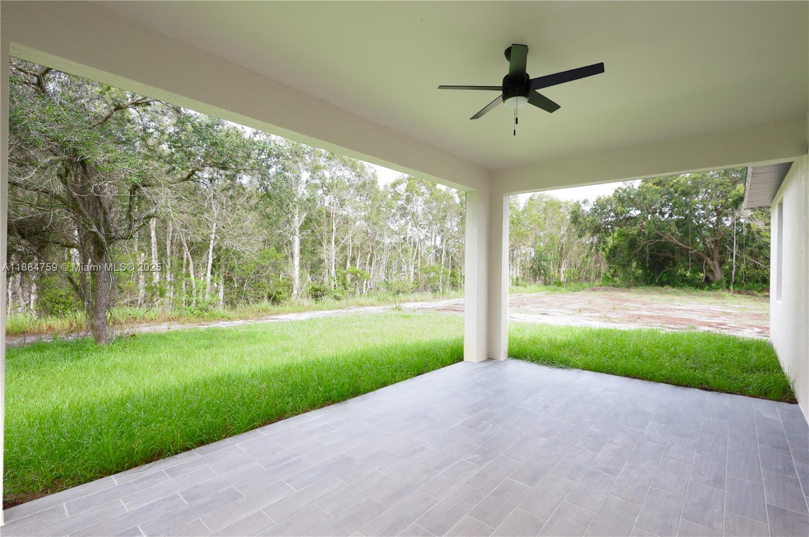 Mirror Lakes - Residential