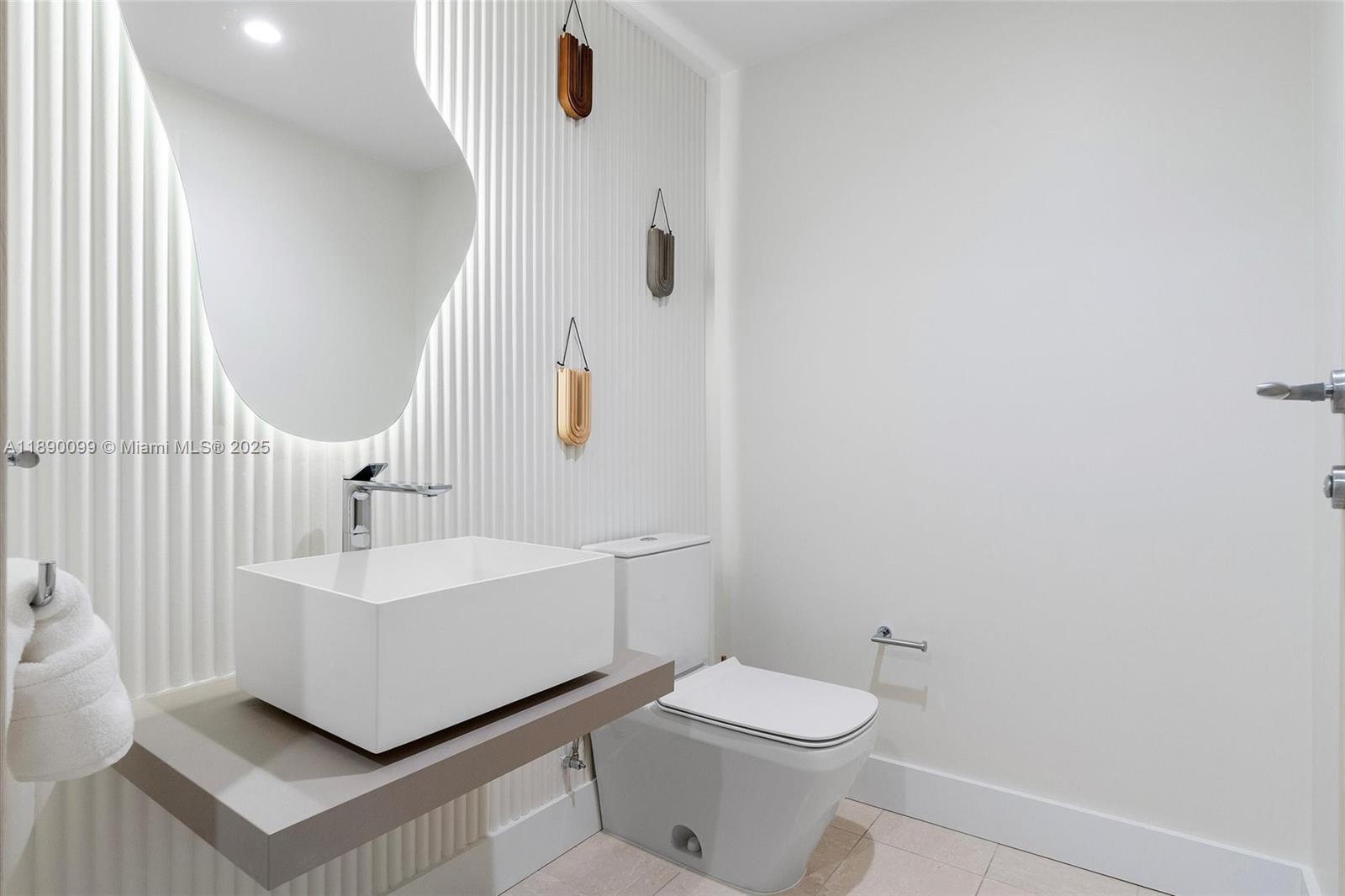 BRICKELL FLATIRON CONDO - Residential Lease