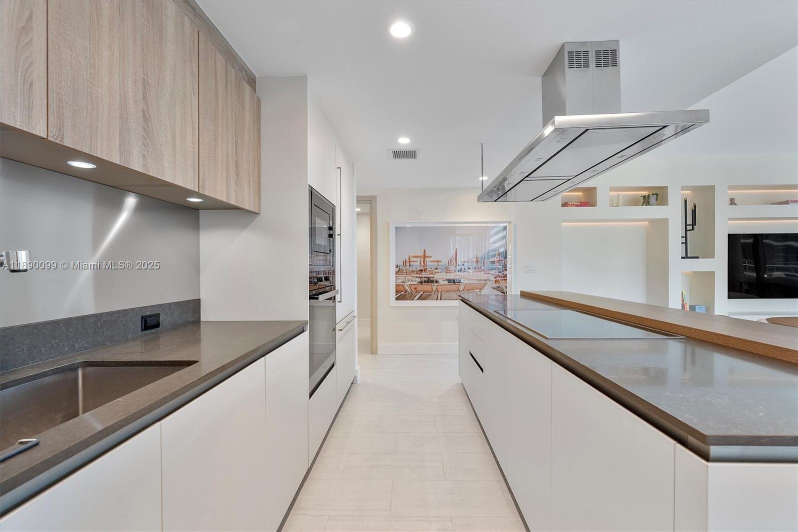 BRICKELL FLATIRON CONDO - Residential Lease