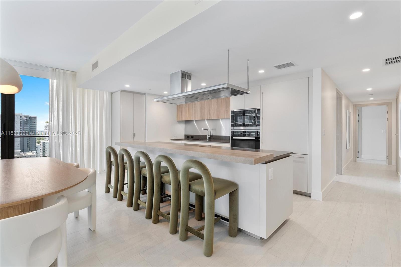 BRICKELL FLATIRON CONDO - Residential Lease