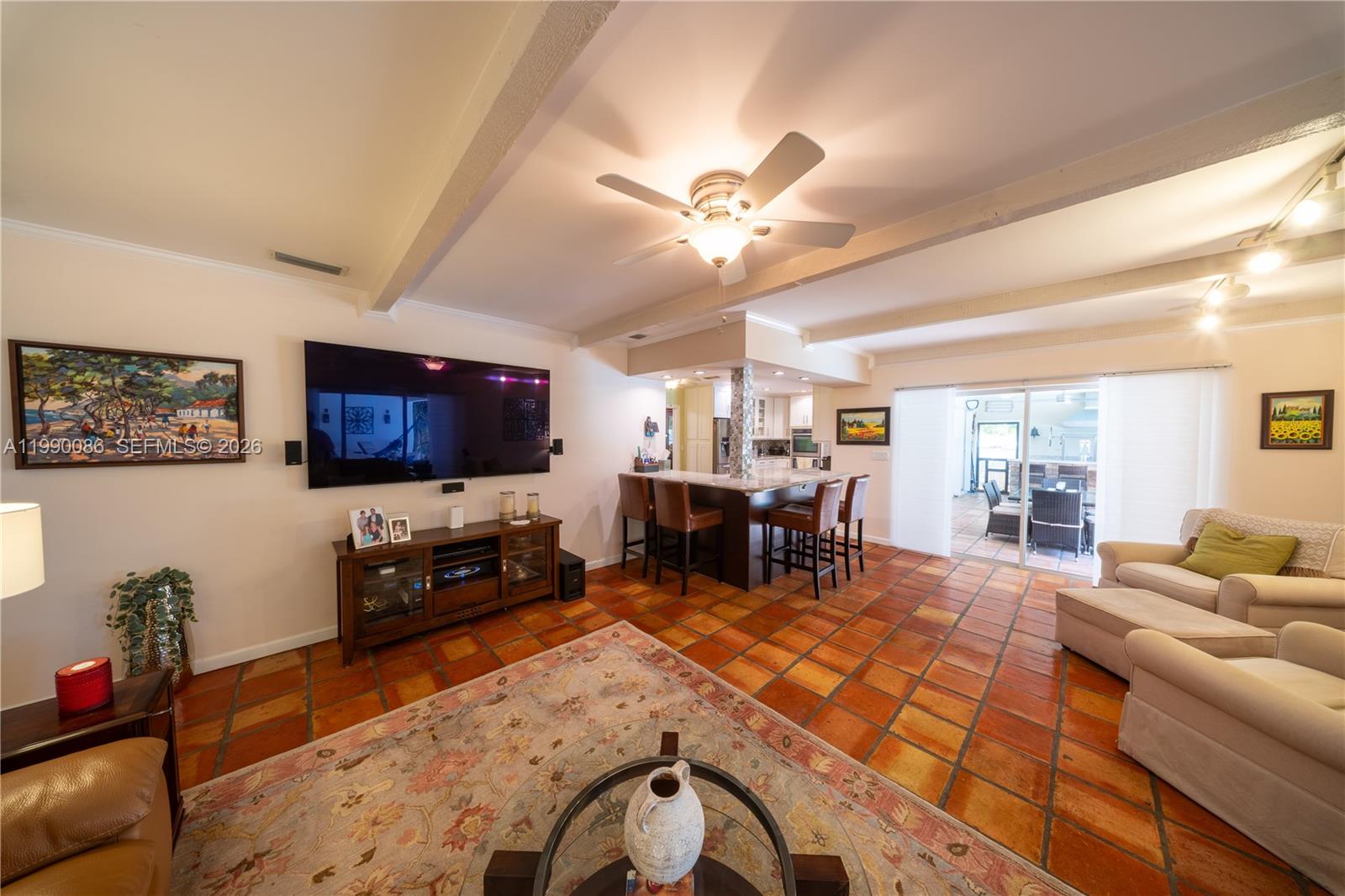 AVOCADO ACRES - Residential