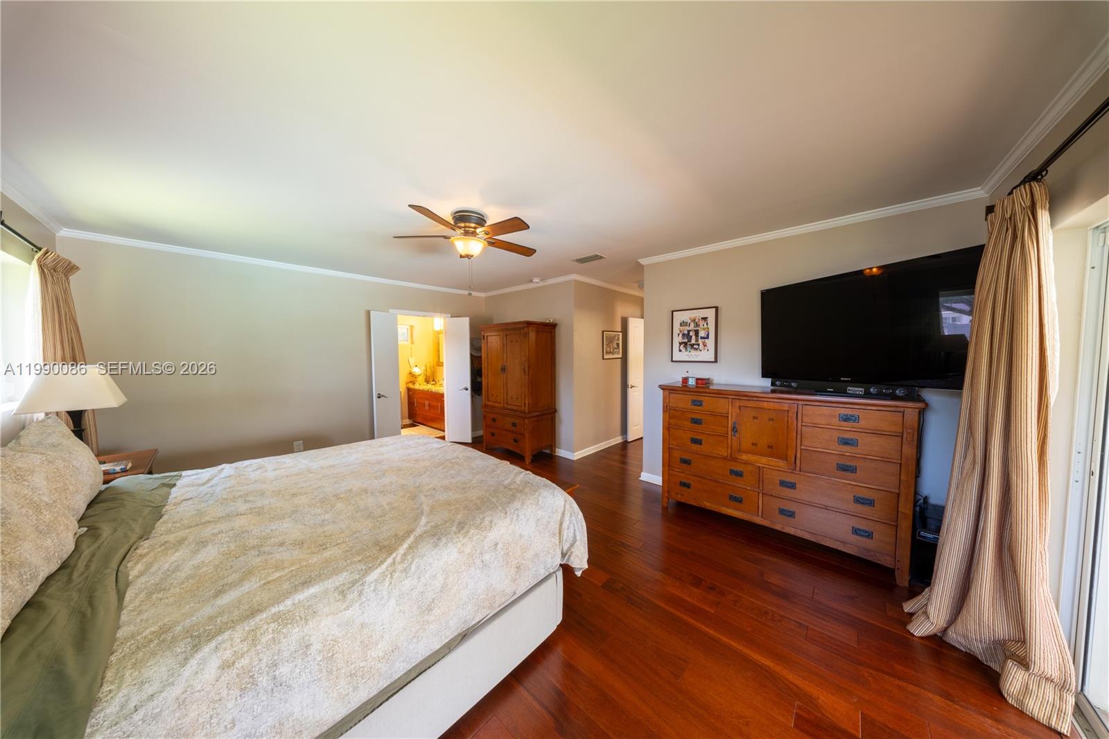 AVOCADO ACRES - Residential