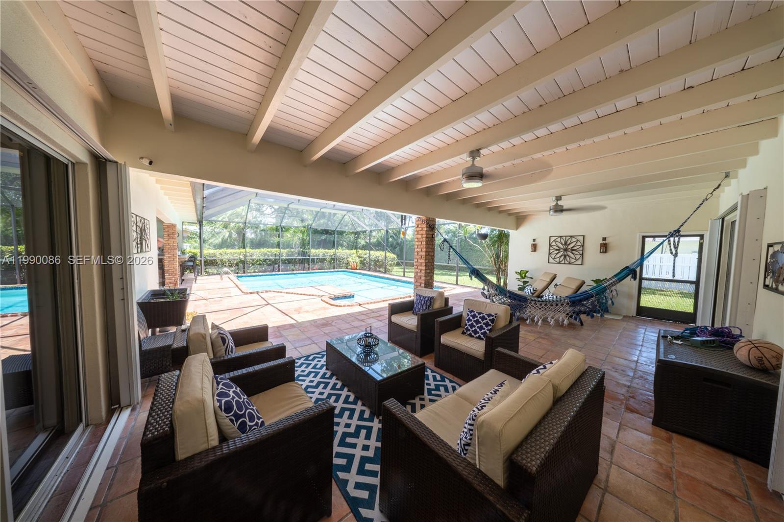 AVOCADO ACRES - Residential