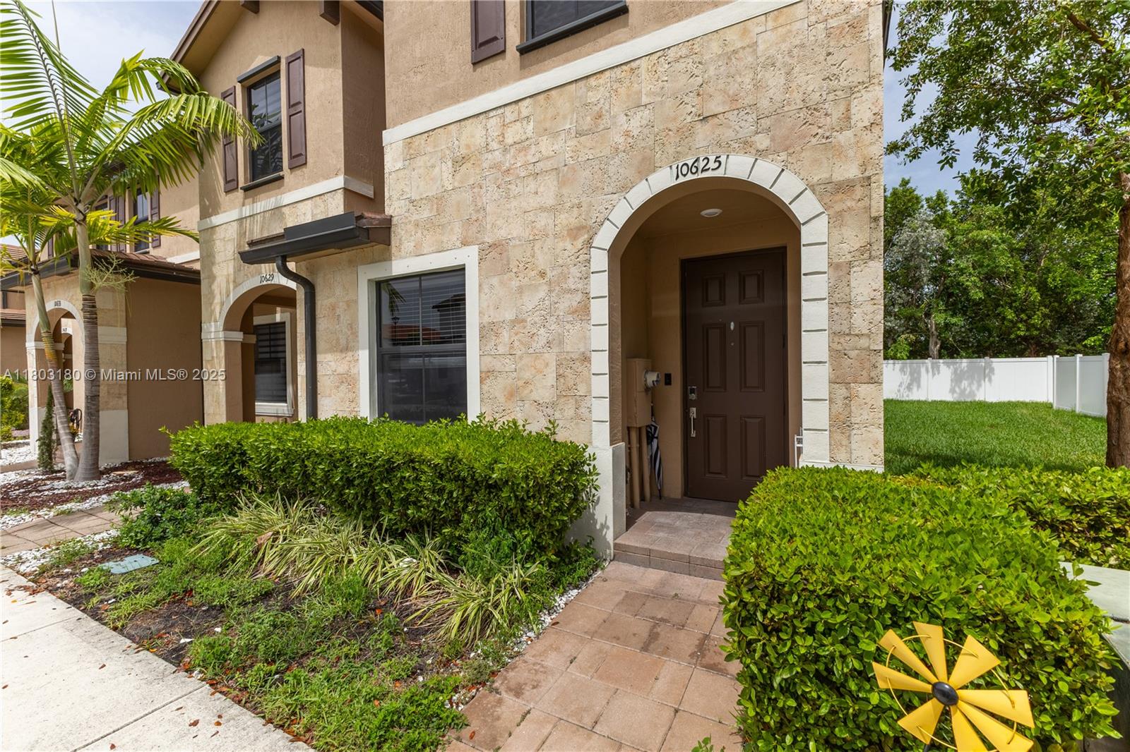 AQUABELLA SECTION TWO - Residential