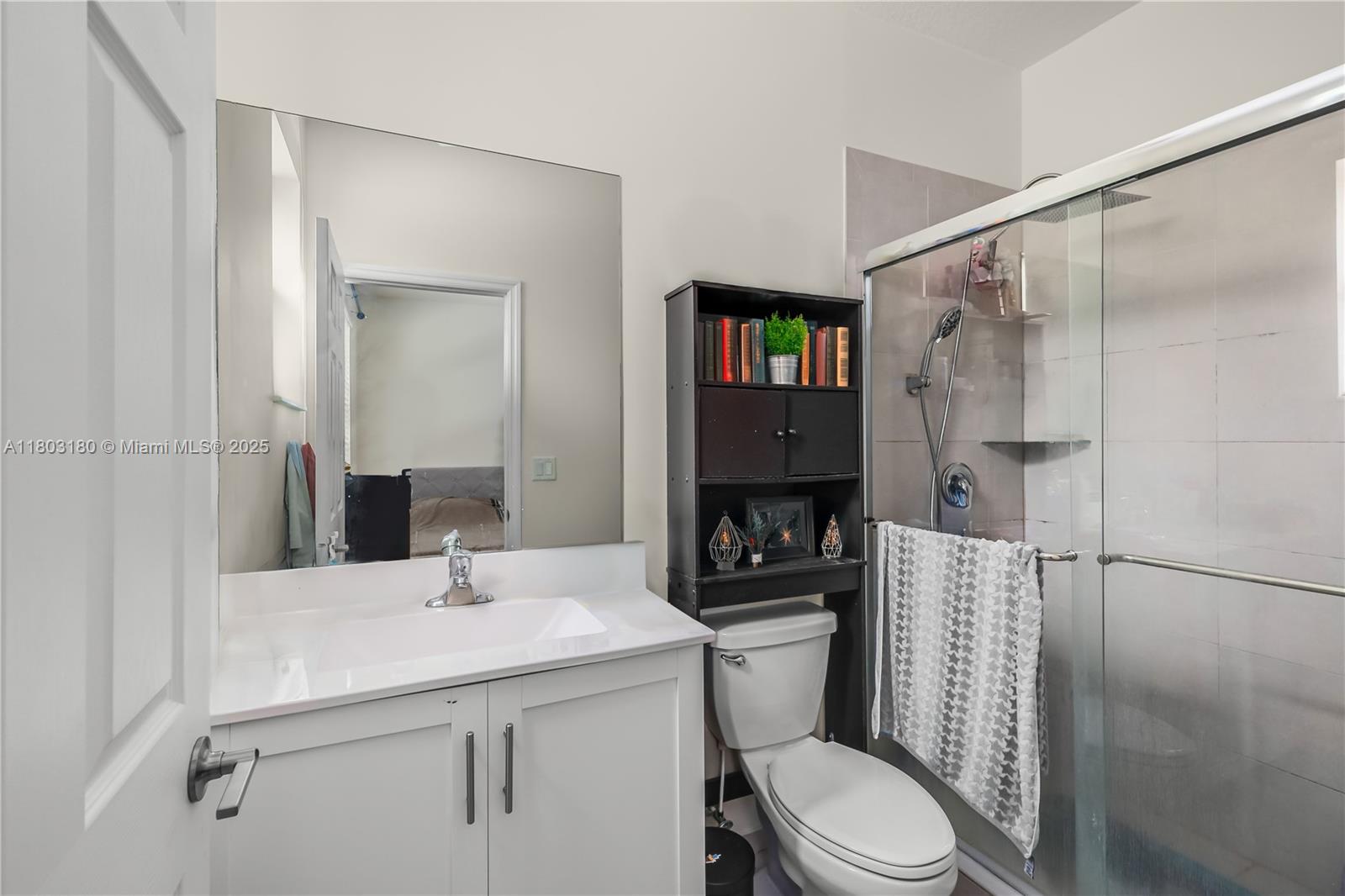 AQUABELLA SECTION TWO - Residential