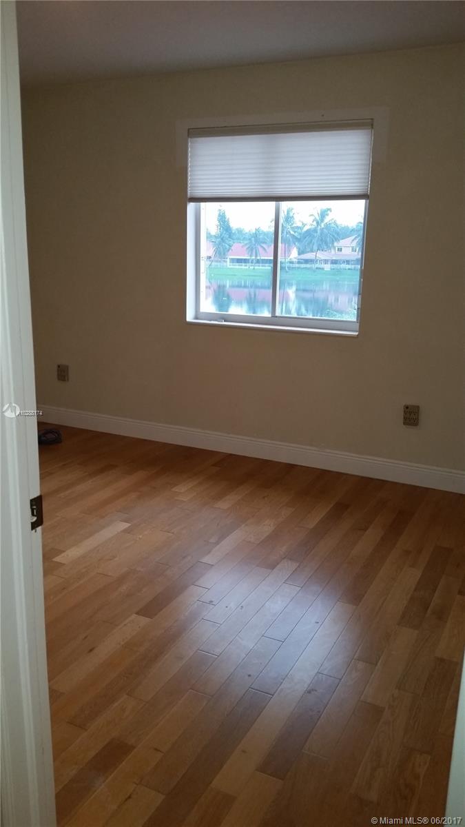 LAKES ON THE GREEN GWENDO - Residential Lease