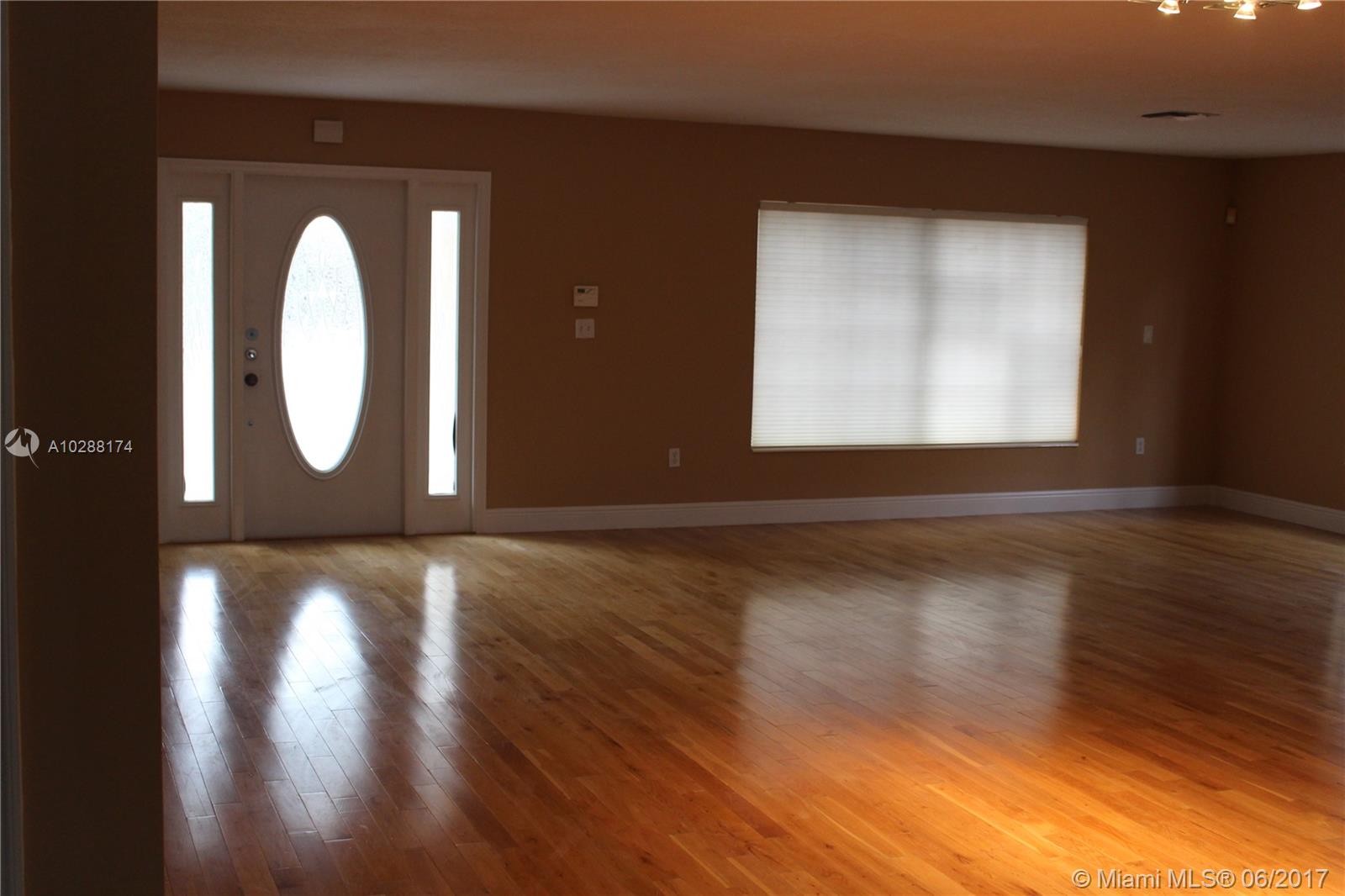 LAKES ON THE GREEN GWENDO - Residential Lease