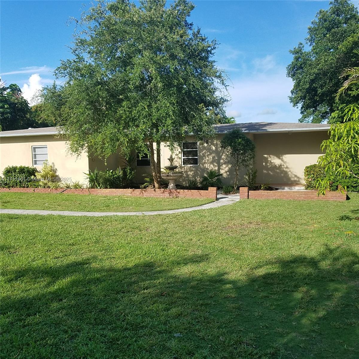 Rental Property at 6969 Sw 82nd Ct Main, Miami, Broward County, Florida - Bedrooms: 4 
Bathrooms: 2  - $5,000 MO.