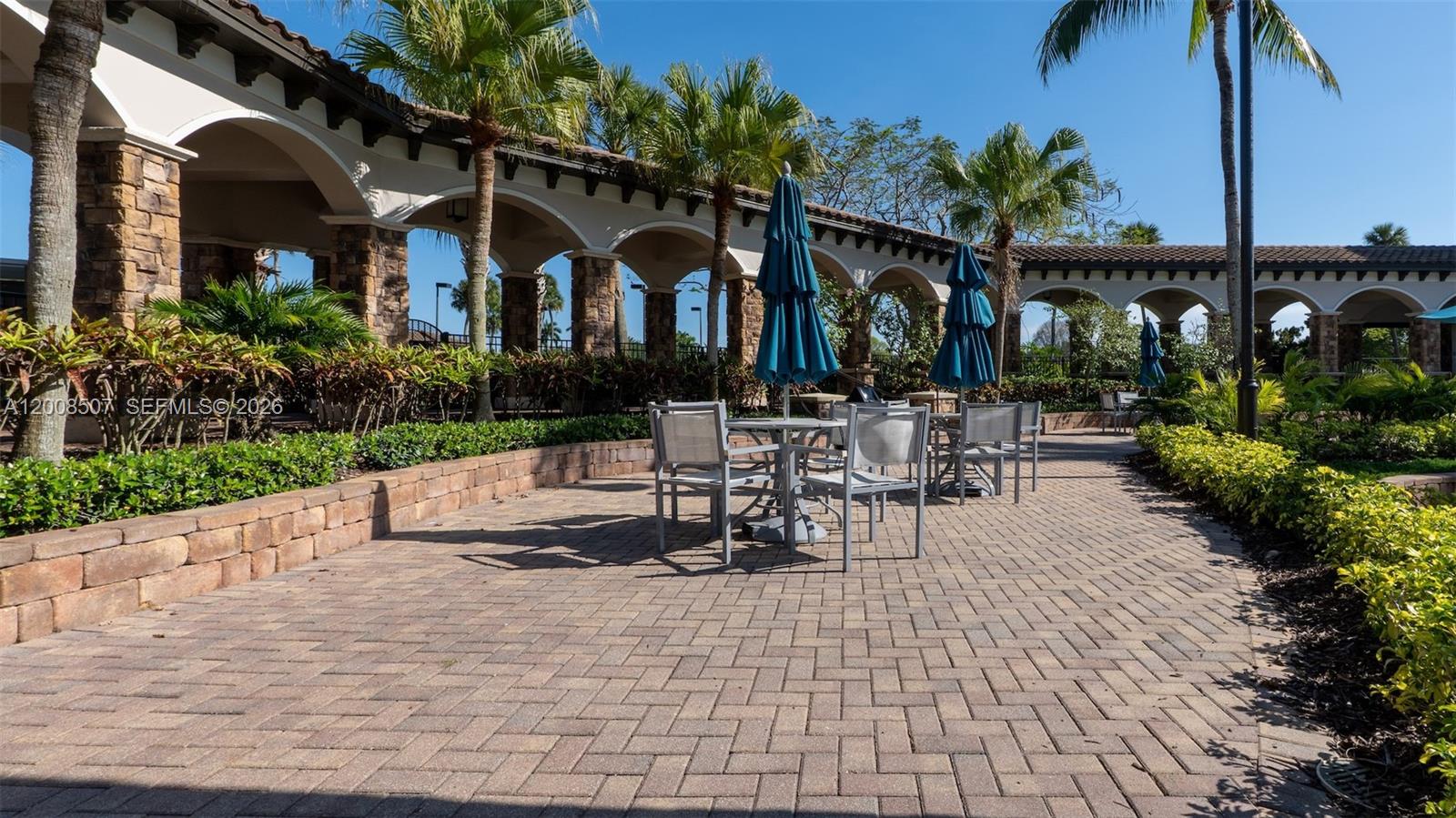 HERON BAY CENTRAL - Residential