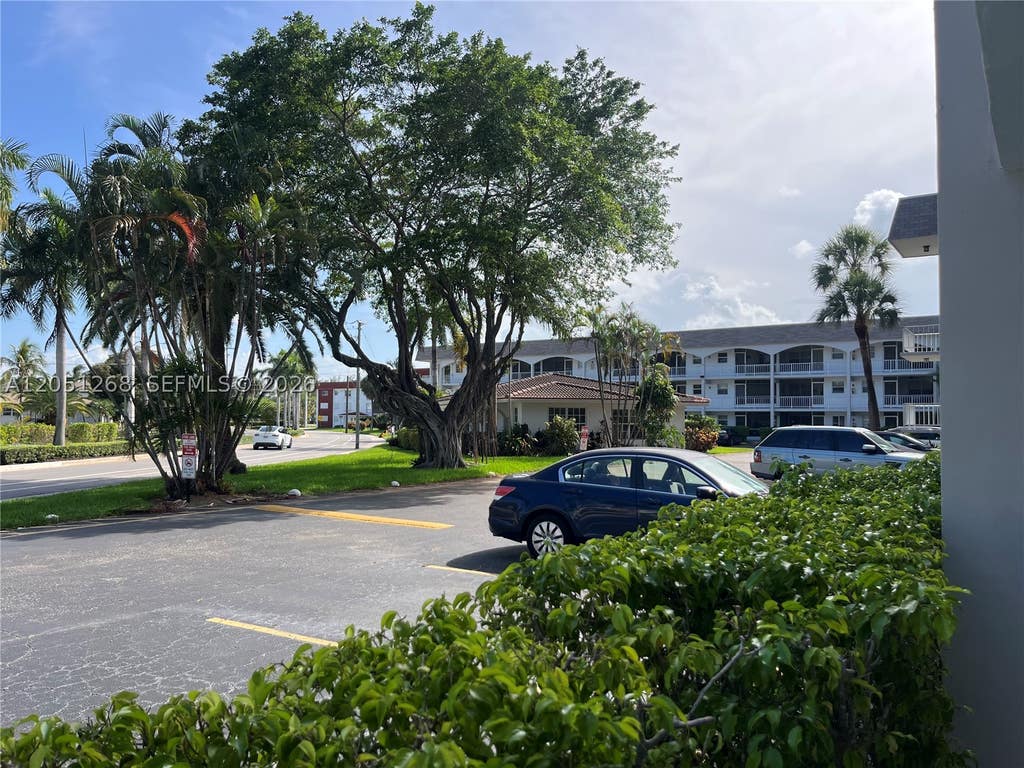 Photo of 501 Blue Heron Dr #306 A, Hallandale Beach, FL 33009 (MLS # A12051268)
