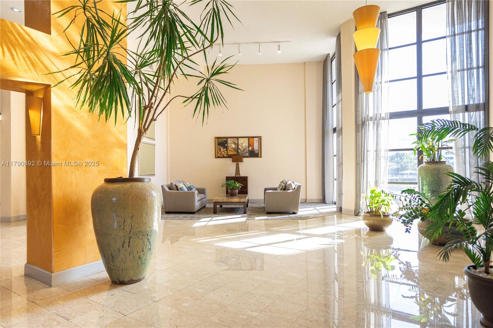 TOWERS OF OCEANVIEW EAST - Residential