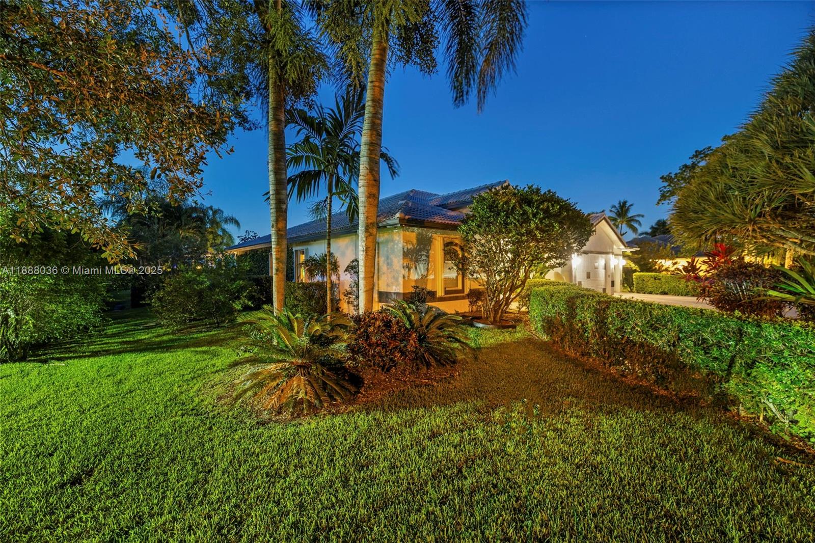 KAPOK VILLAGE ESTATES - Residential