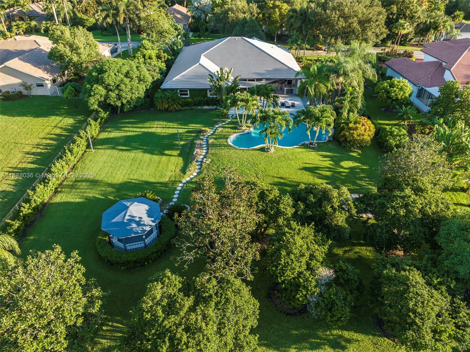 KAPOK VILLAGE ESTATES - Residential