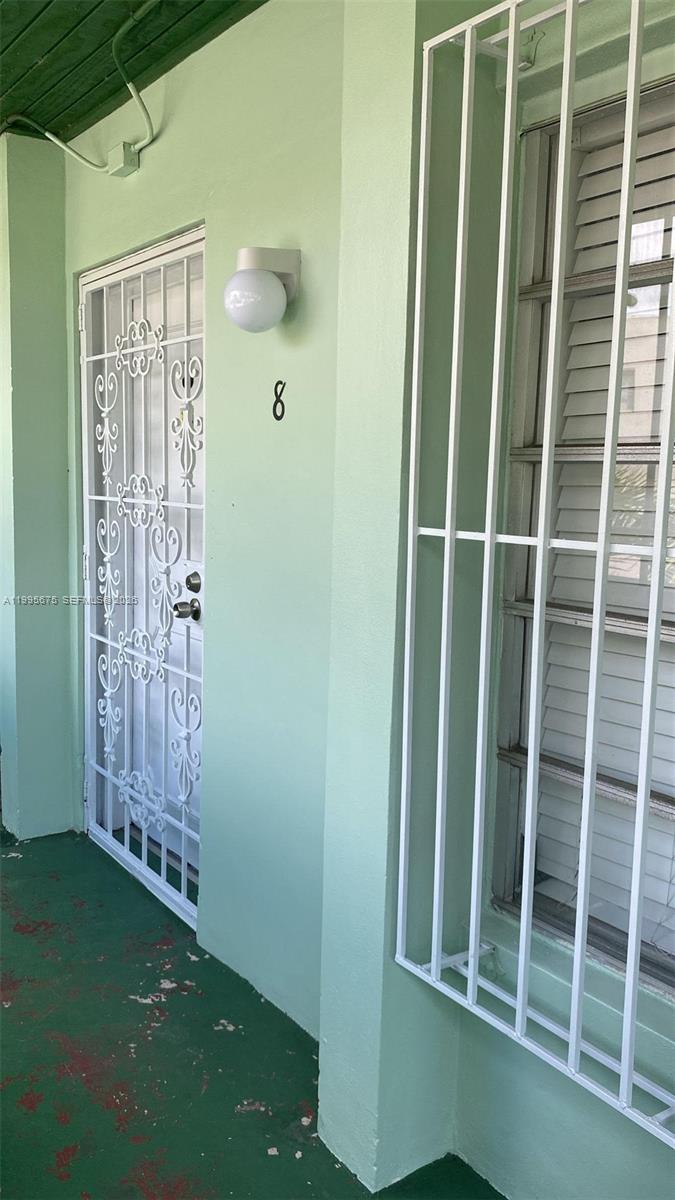701 S Royal Poinciana Blvd 8