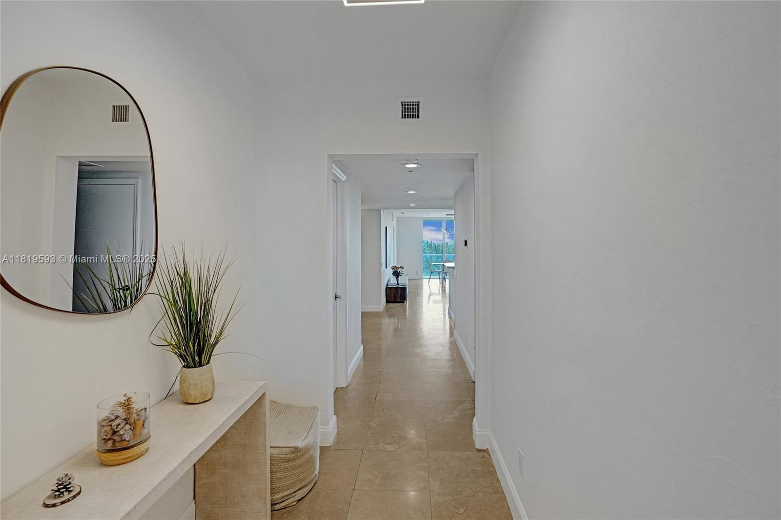 THE OAKS I CONDO - Residential