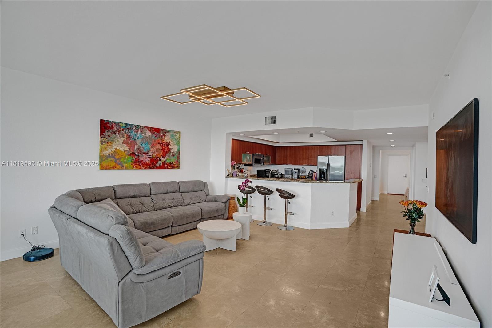 THE OAKS I CONDO - Residential