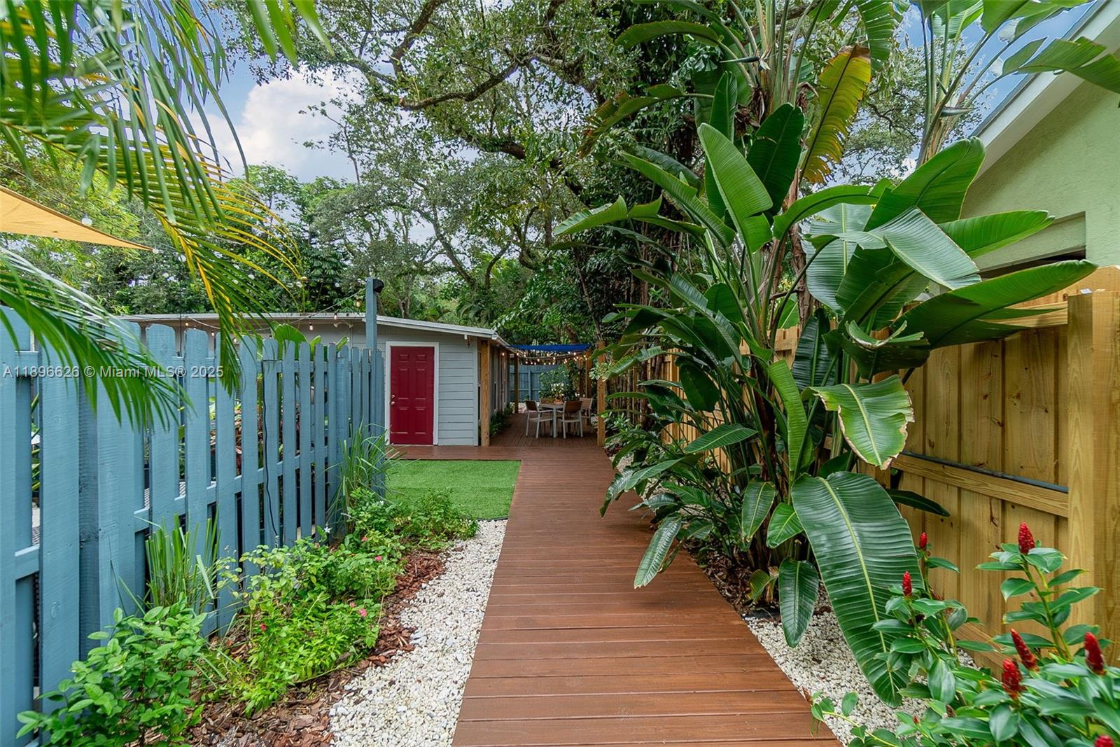 WAVERLY PLACE - Residential Lease
