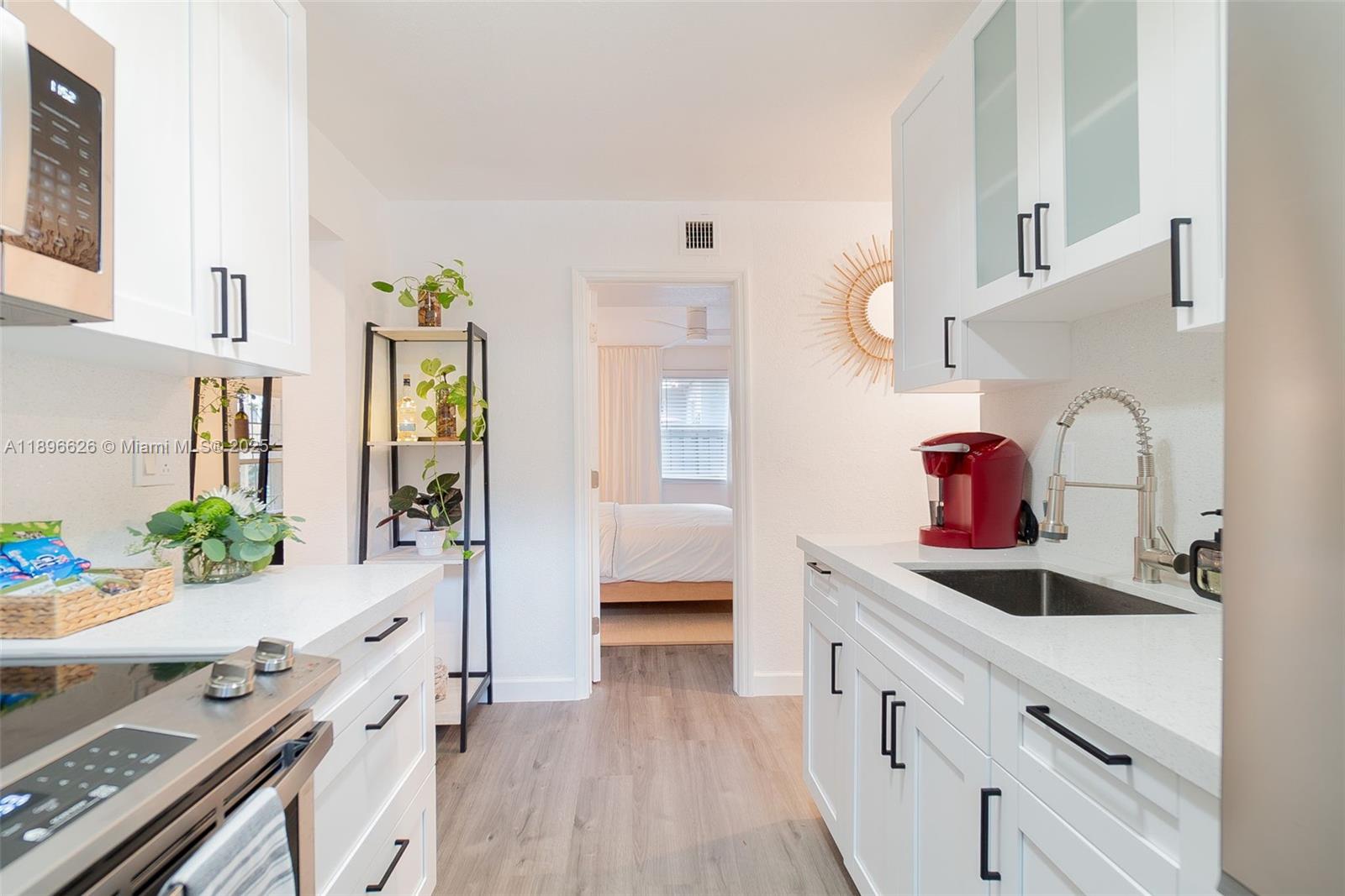 WAVERLY PLACE - Residential Lease