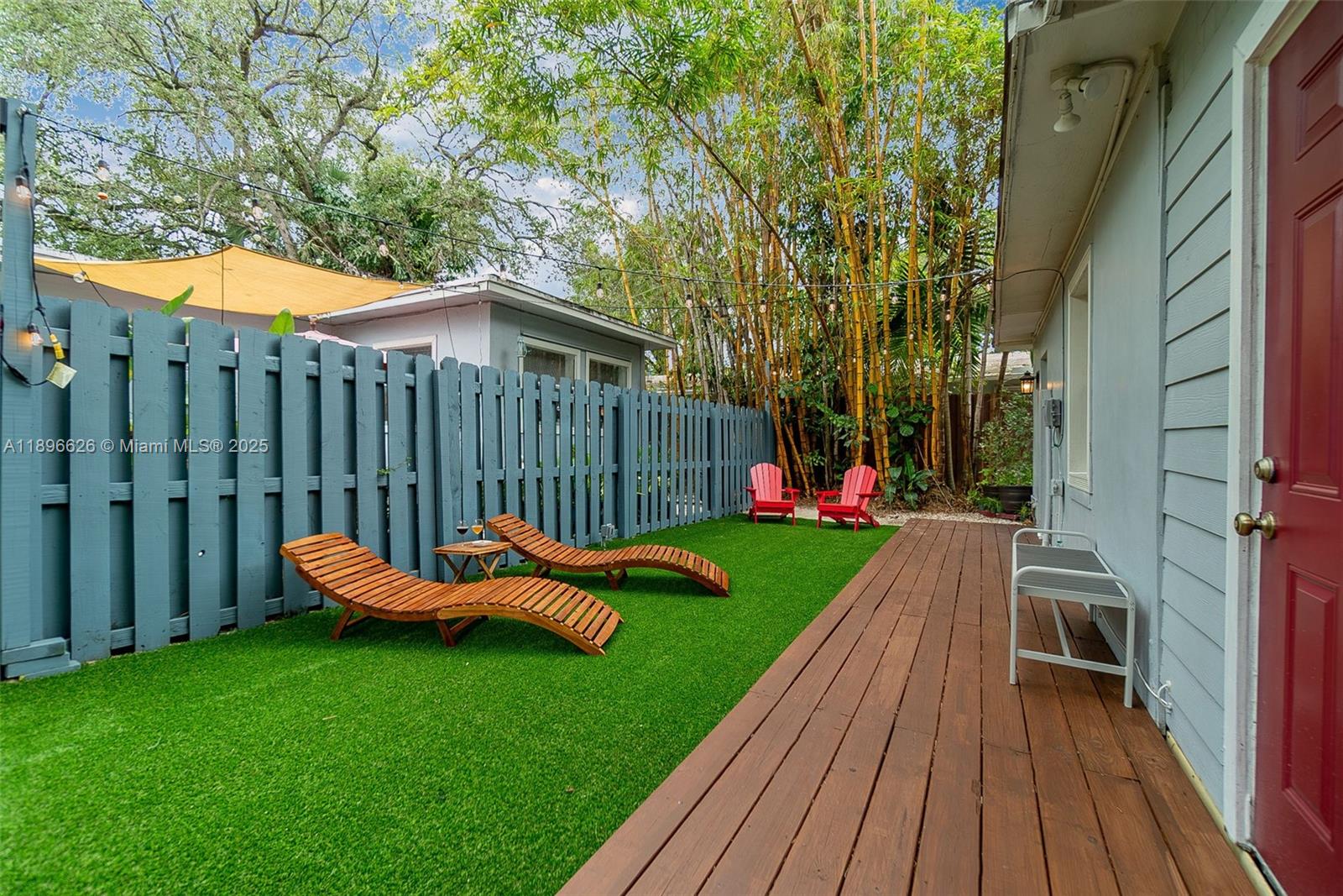 WAVERLY PLACE - Residential Lease