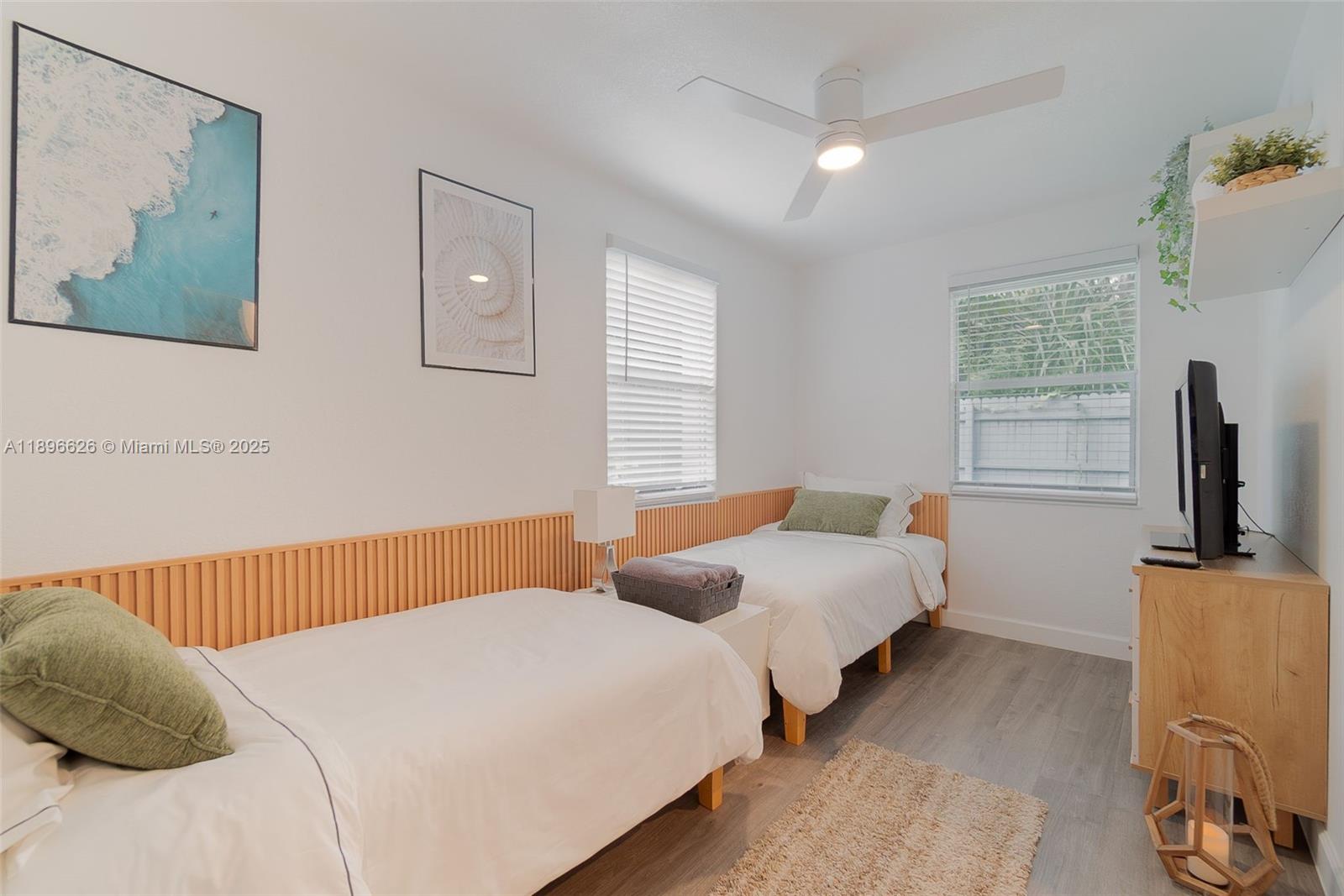 WAVERLY PLACE - Residential Lease