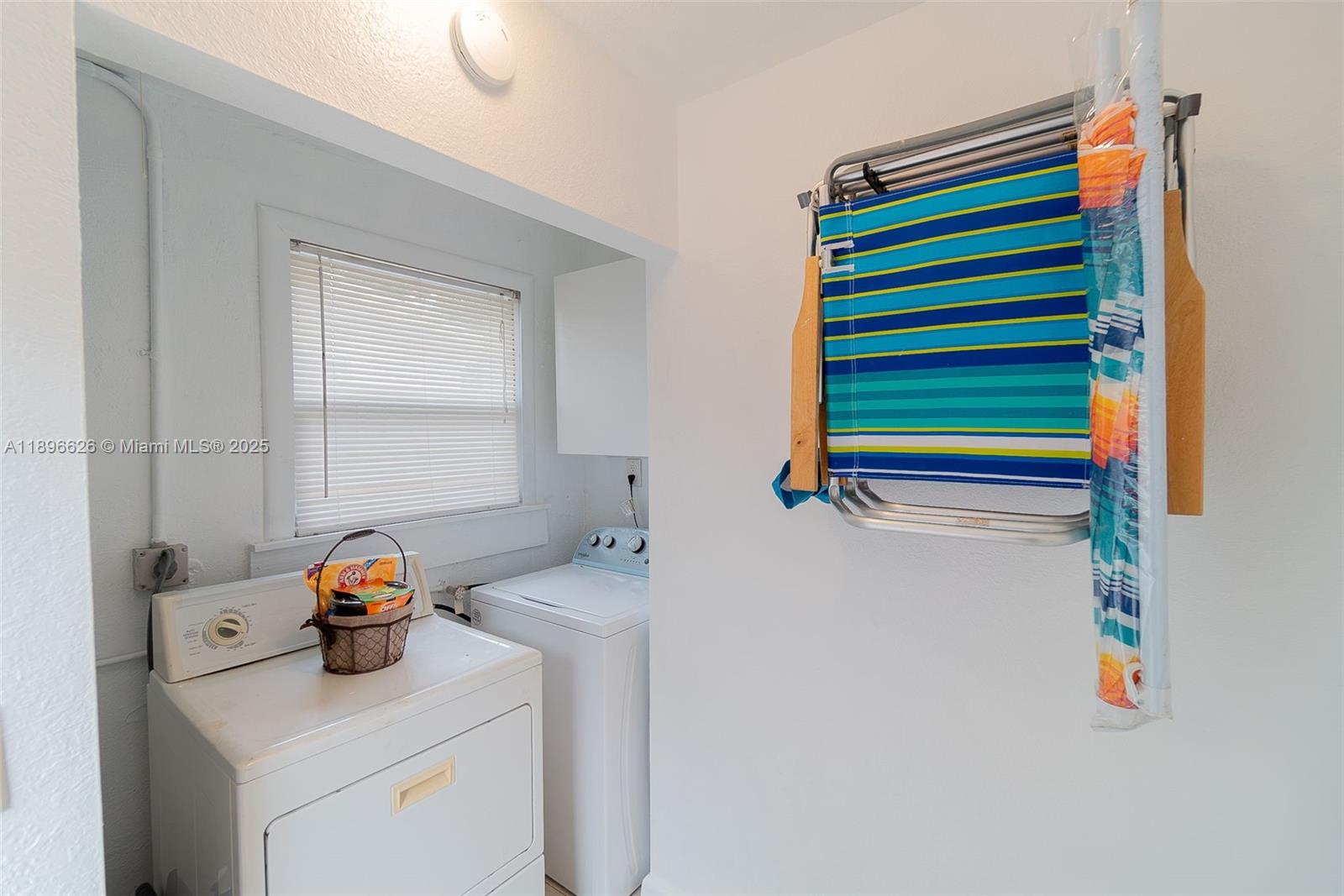 WAVERLY PLACE - Residential Lease