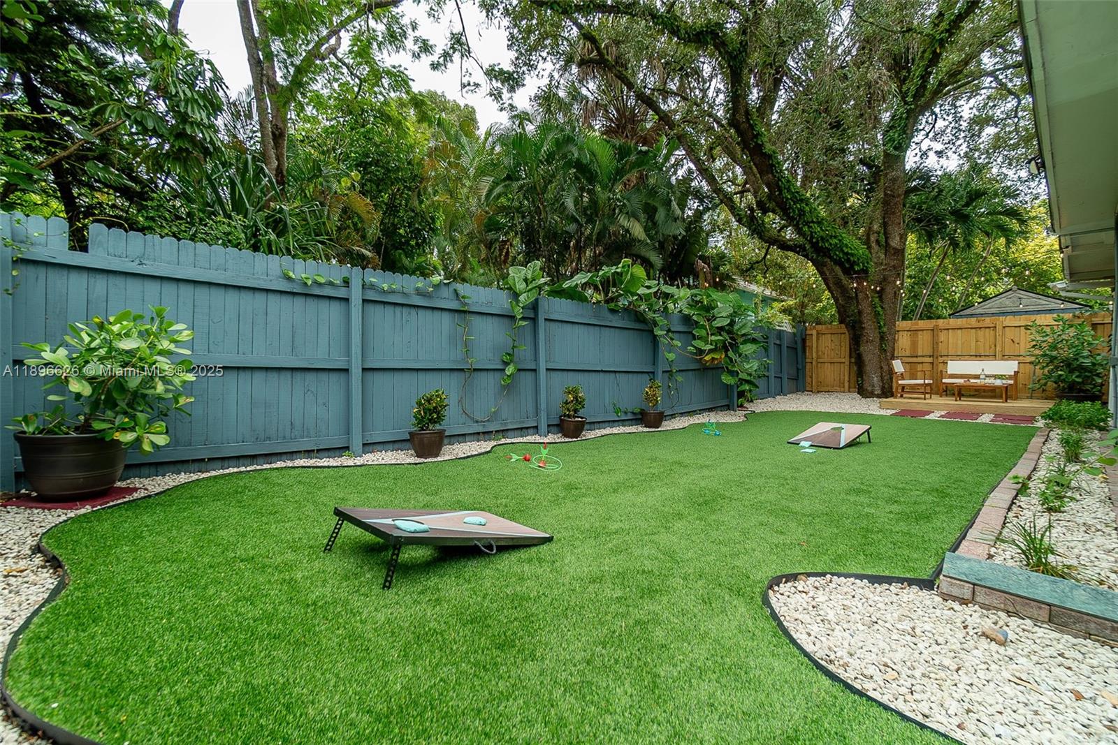 WAVERLY PLACE - Residential Lease