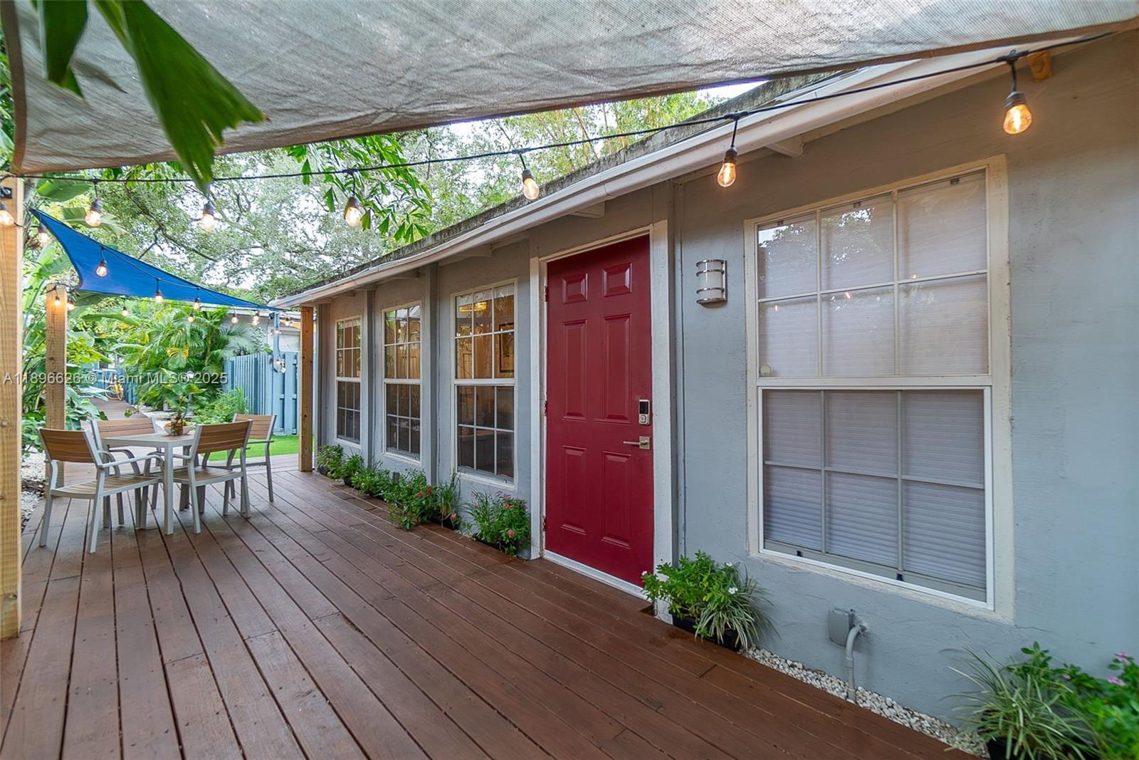 WAVERLY PLACE - Residential Lease